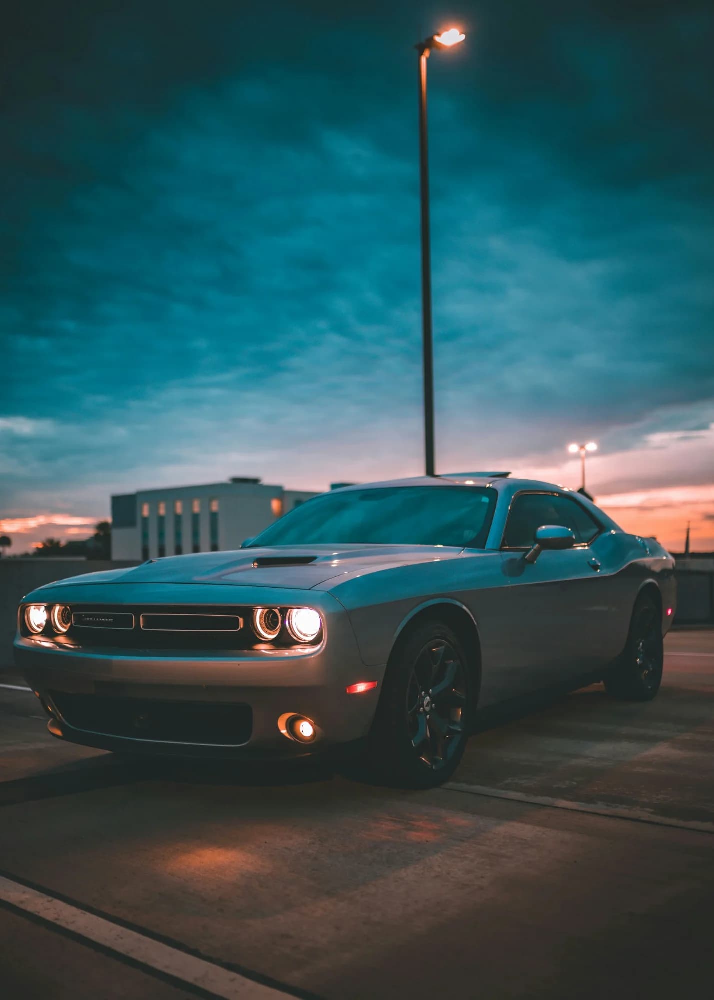 Sell car hero image