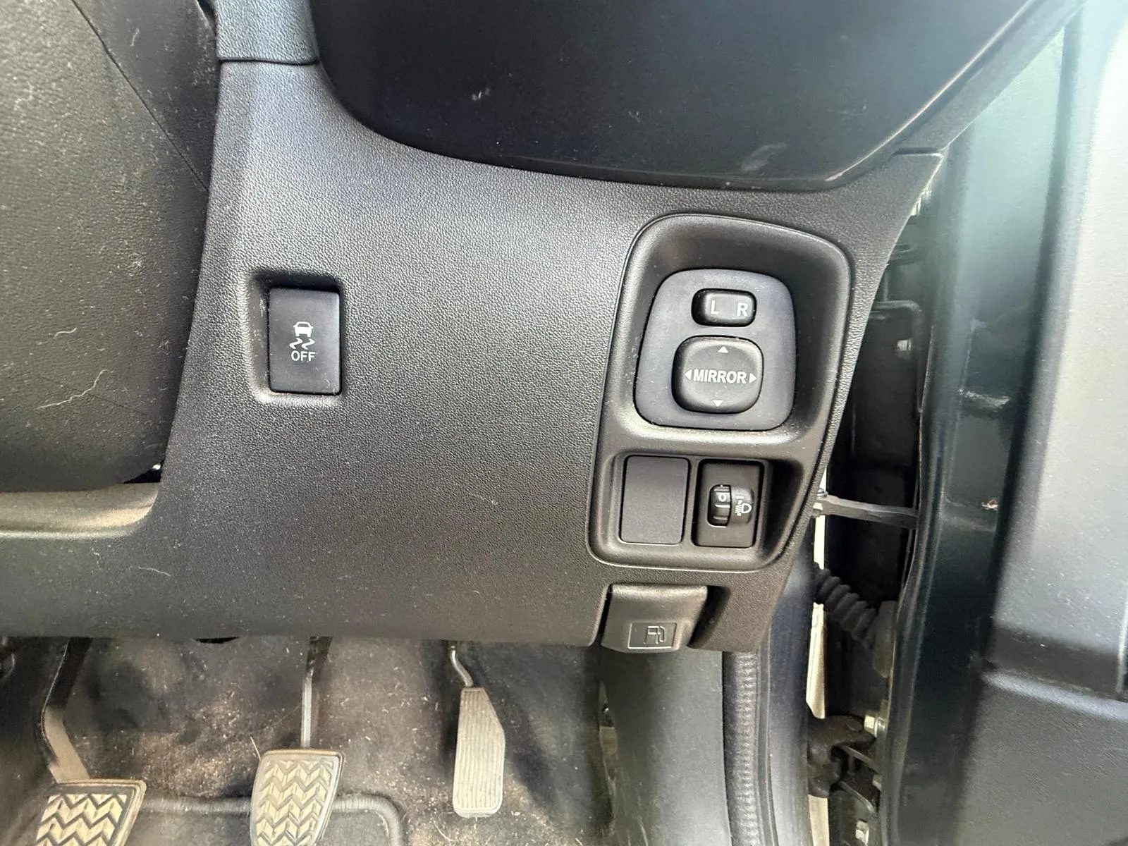 vehicle-media-17