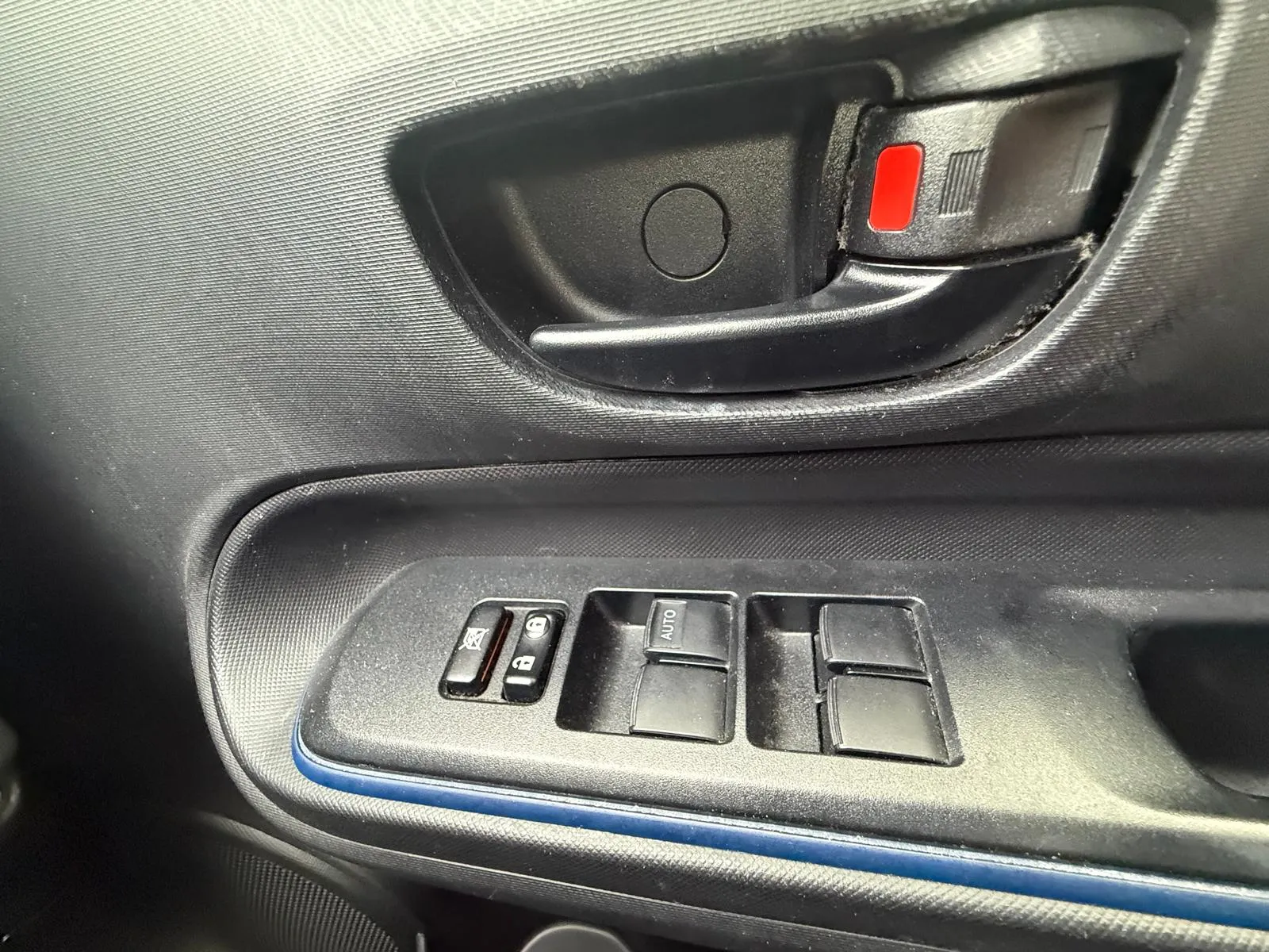 vehicle-media-21