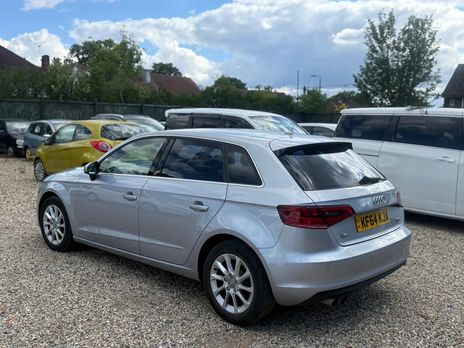 vehicle-media-9