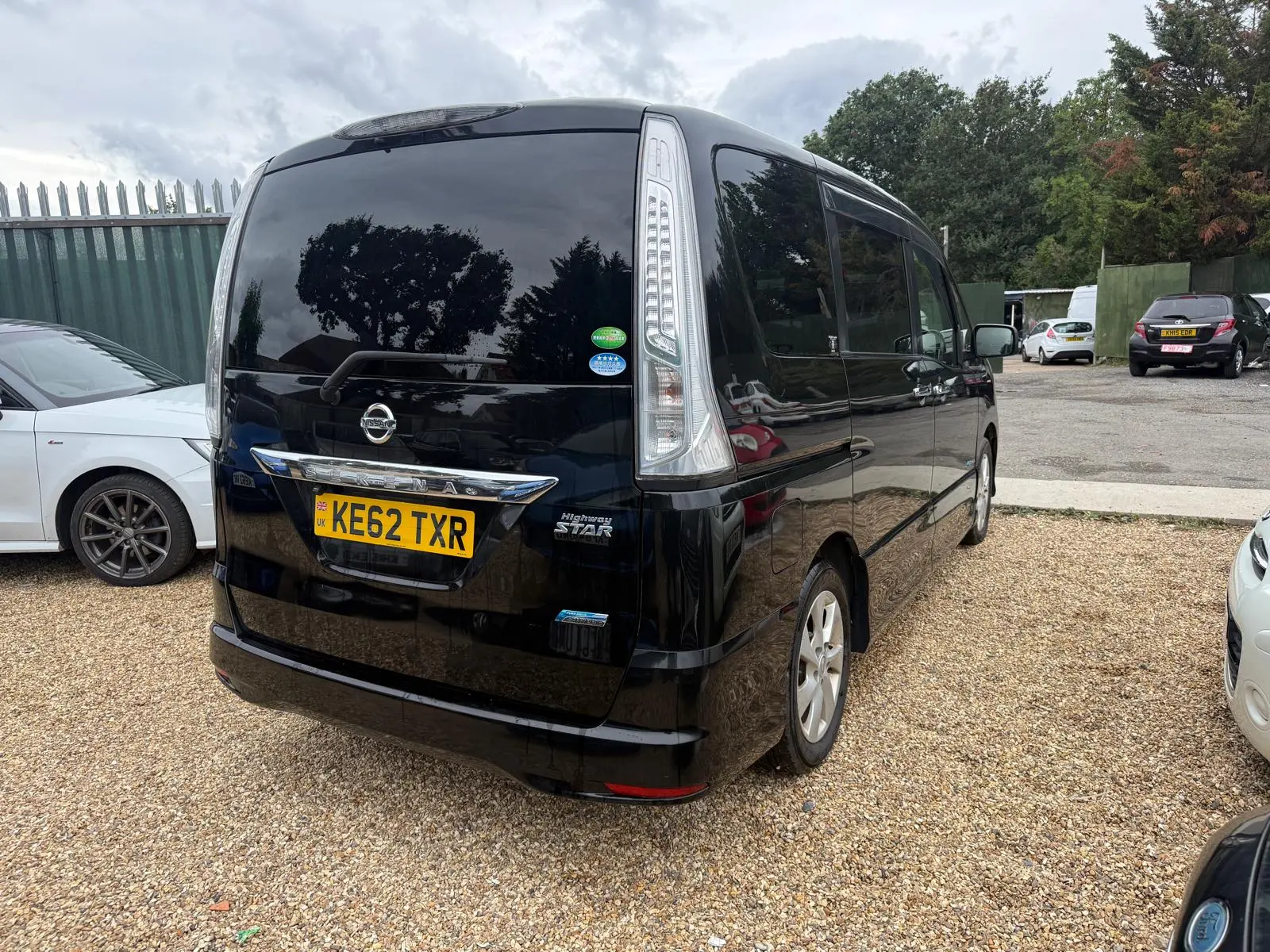 vehicle-media-3