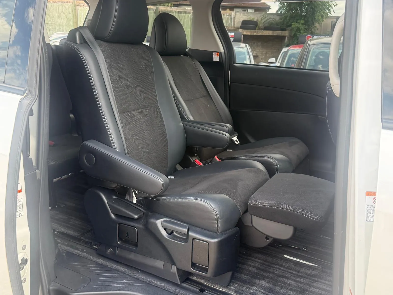 vehicle-media-23
