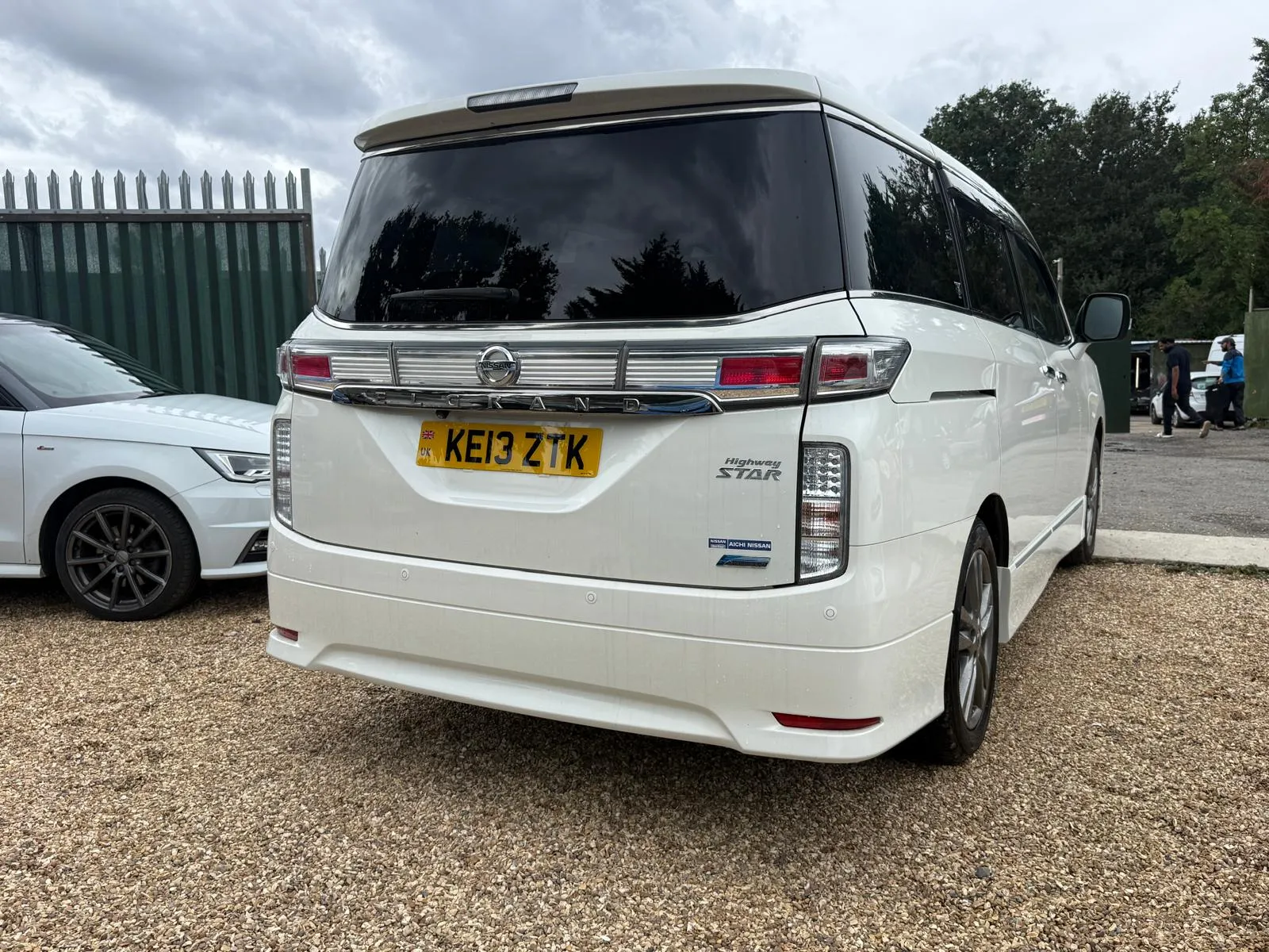 vehicle-media-6