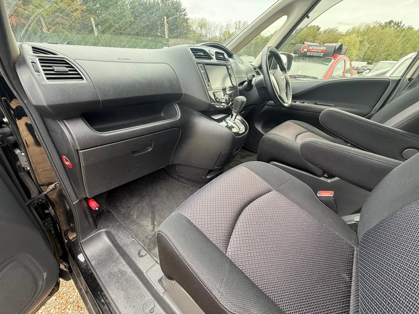 vehicle-media-30