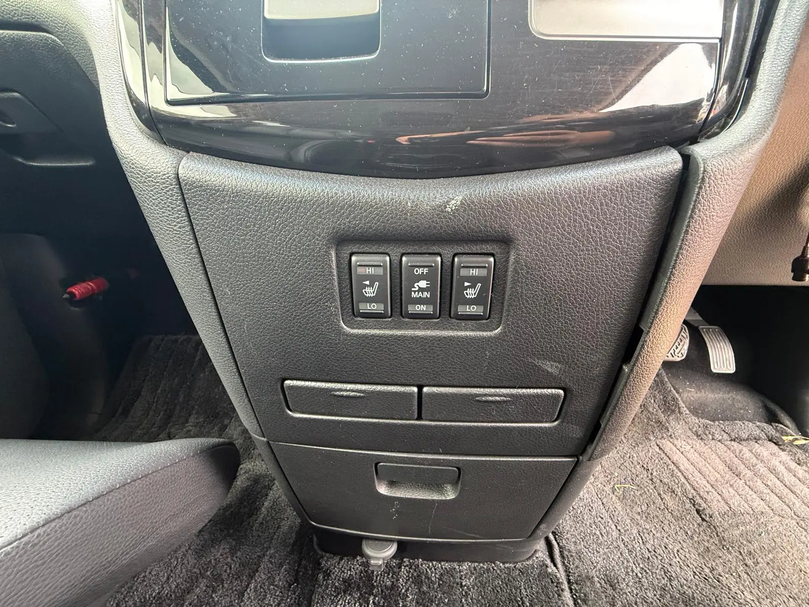 vehicle-media-19