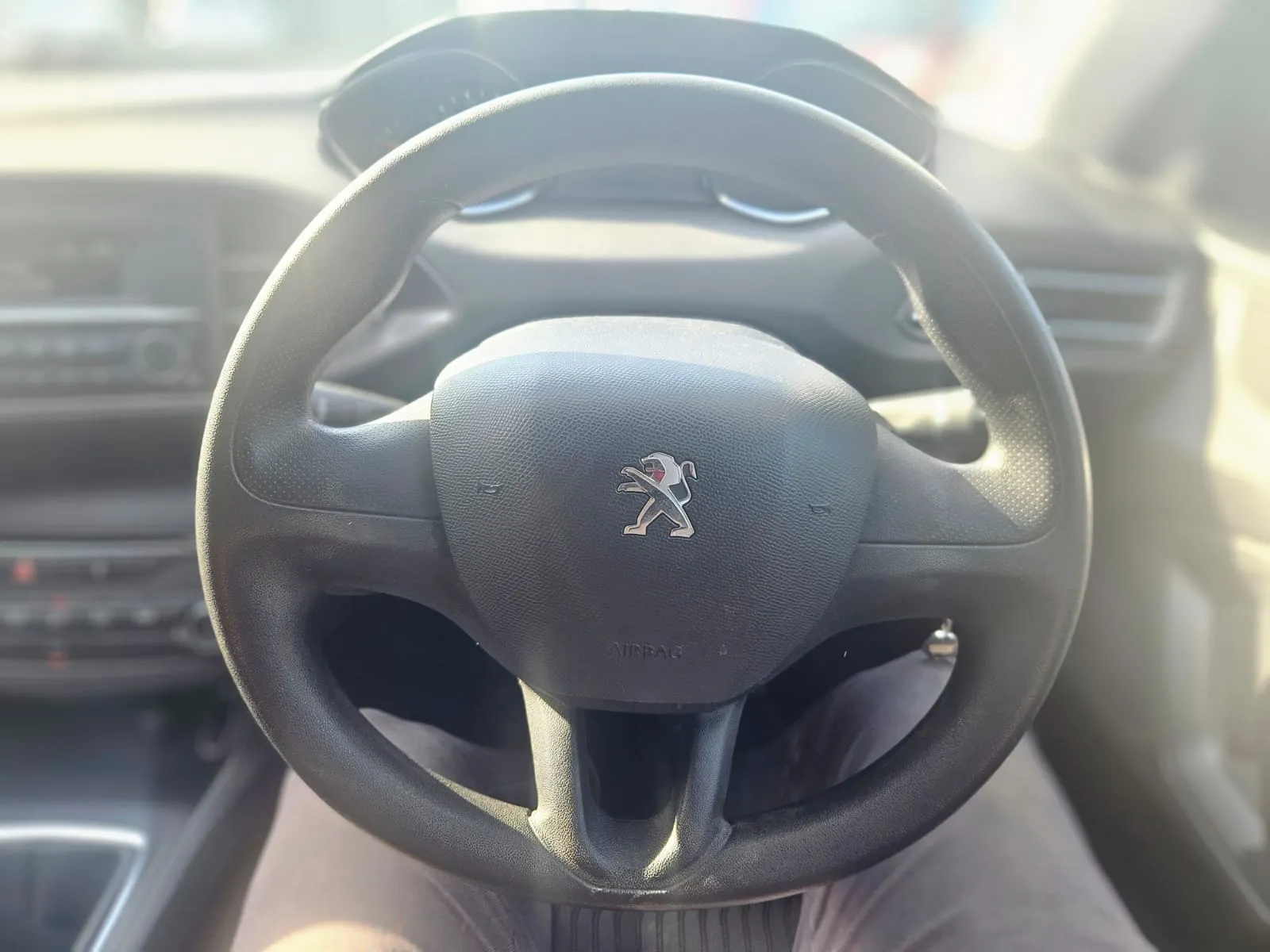 vehicle-media-18