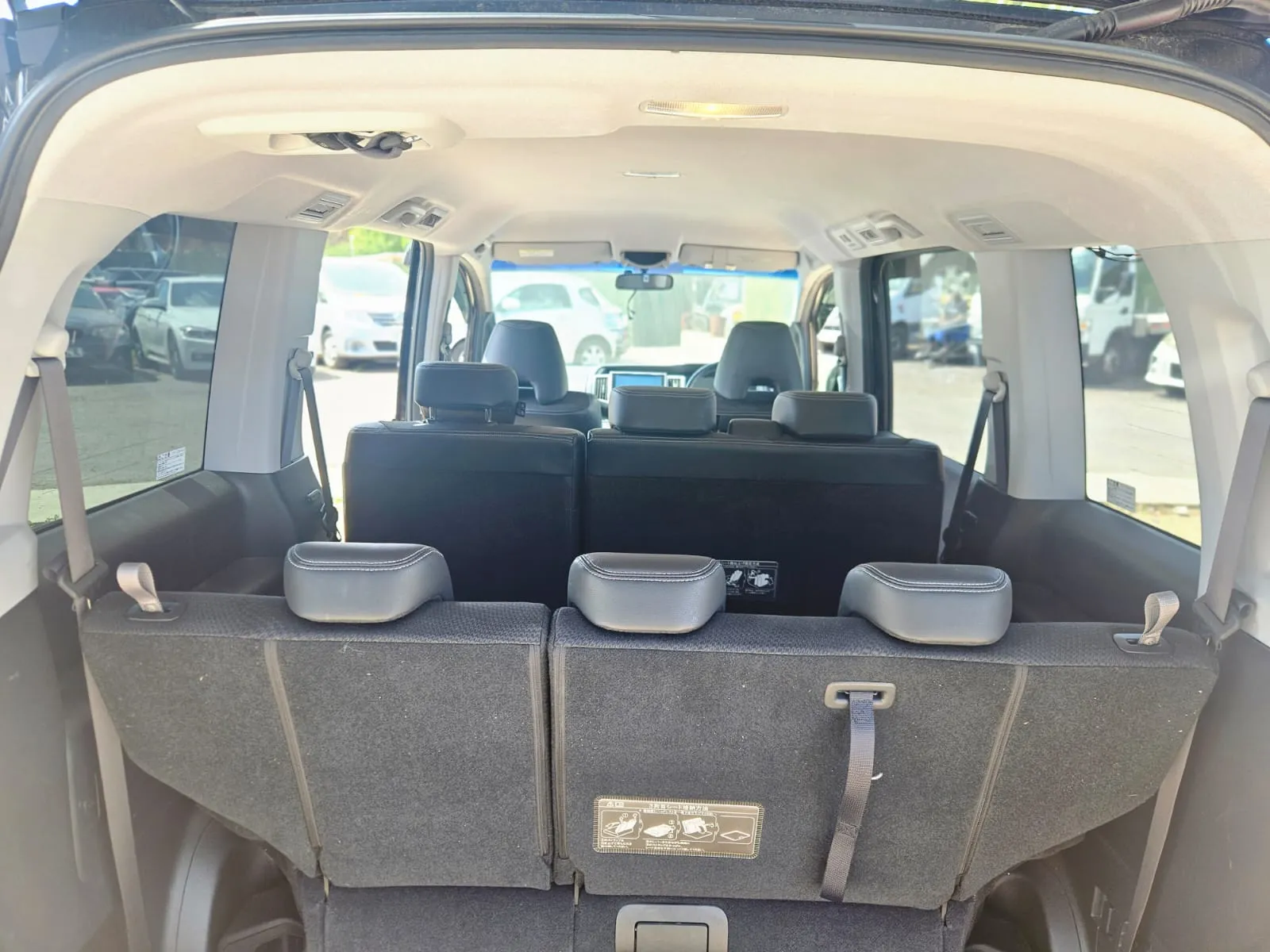 vehicle-media-16