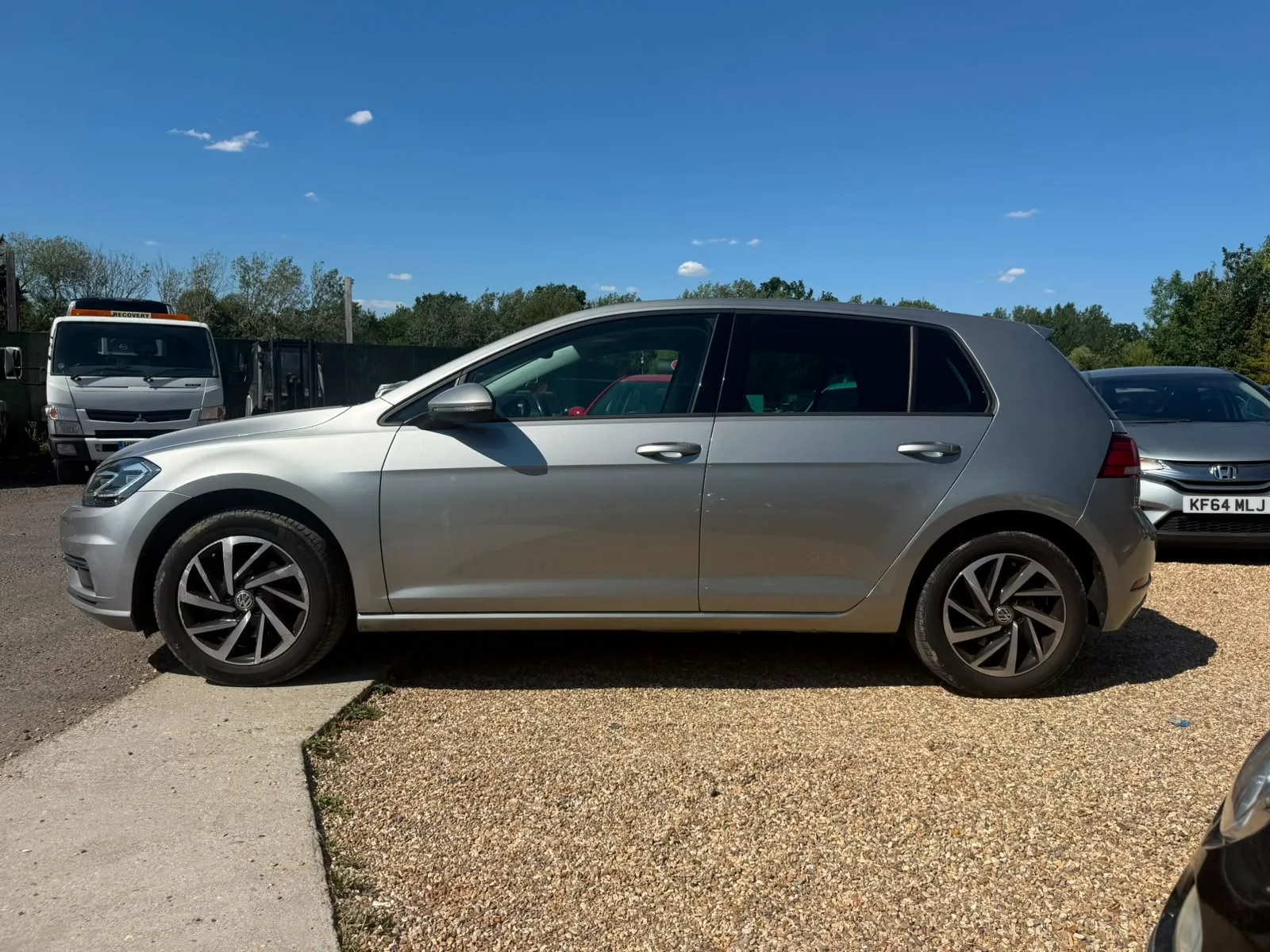 vehicle-media-4