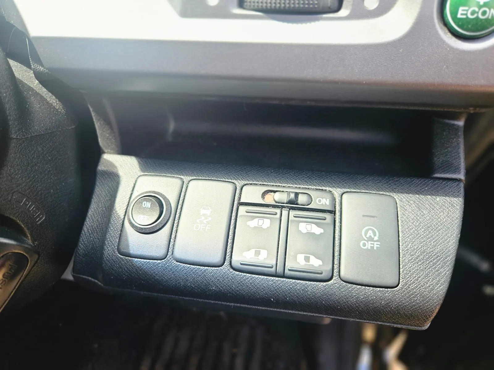 vehicle-media-23