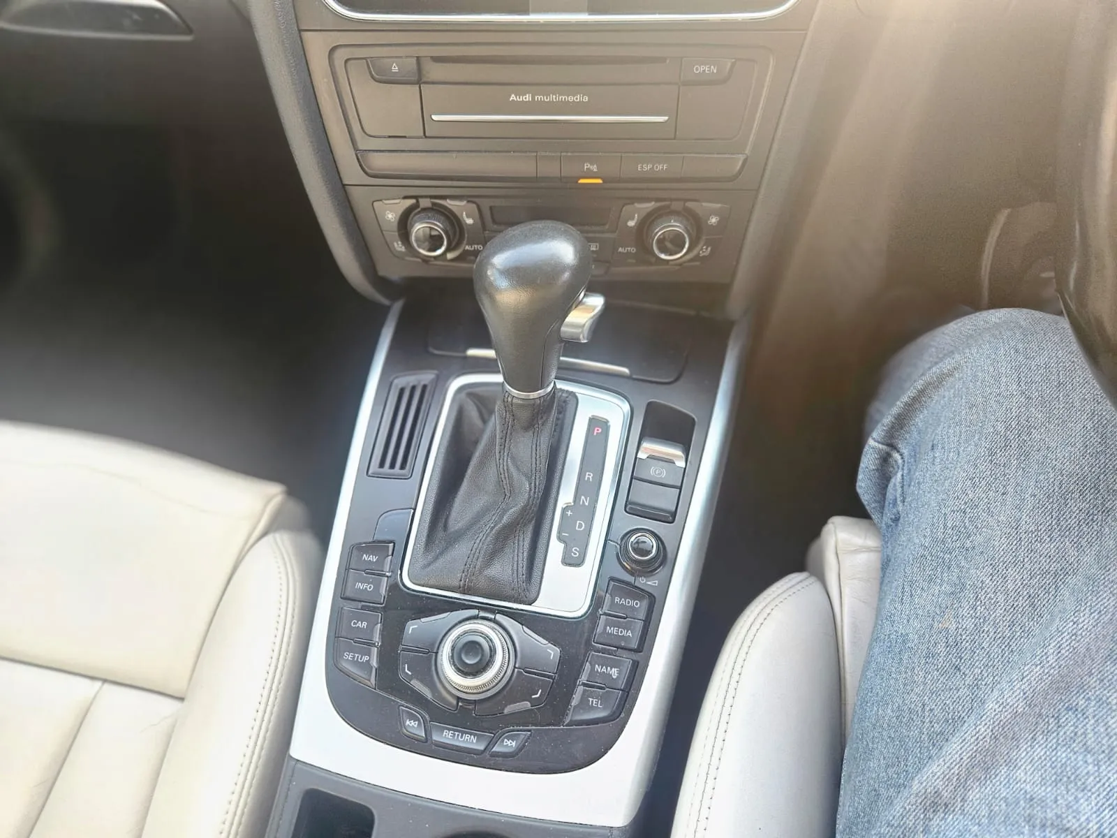 vehicle-media-23