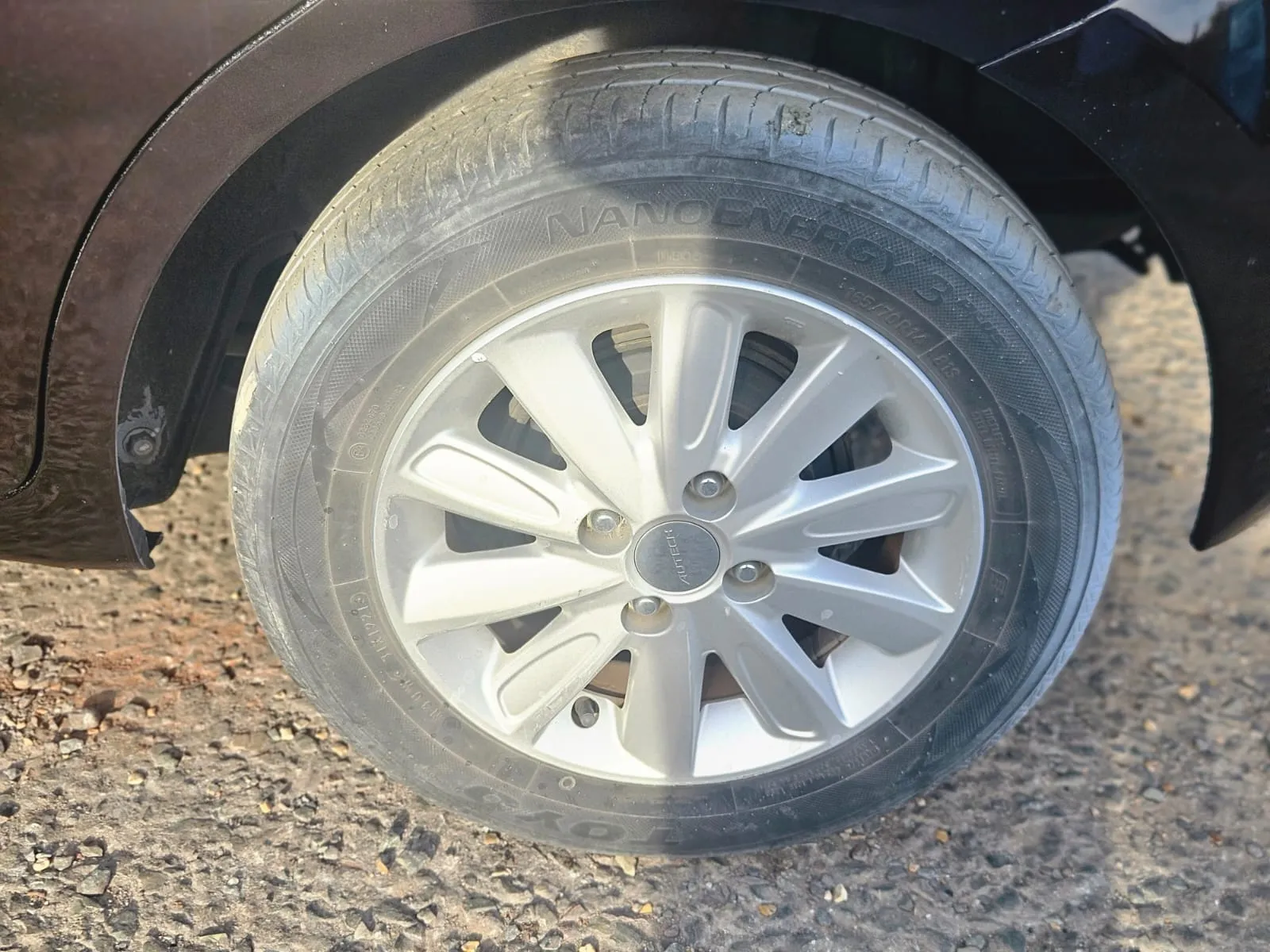 vehicle-media-30