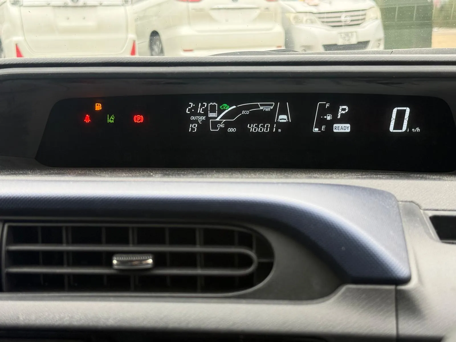vehicle-media-25