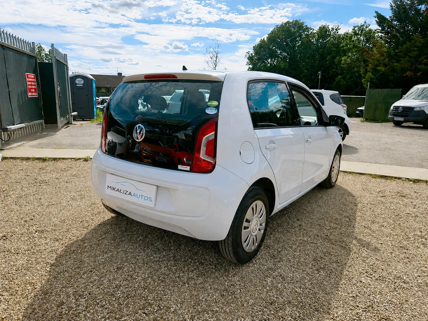 vehicle-media-3