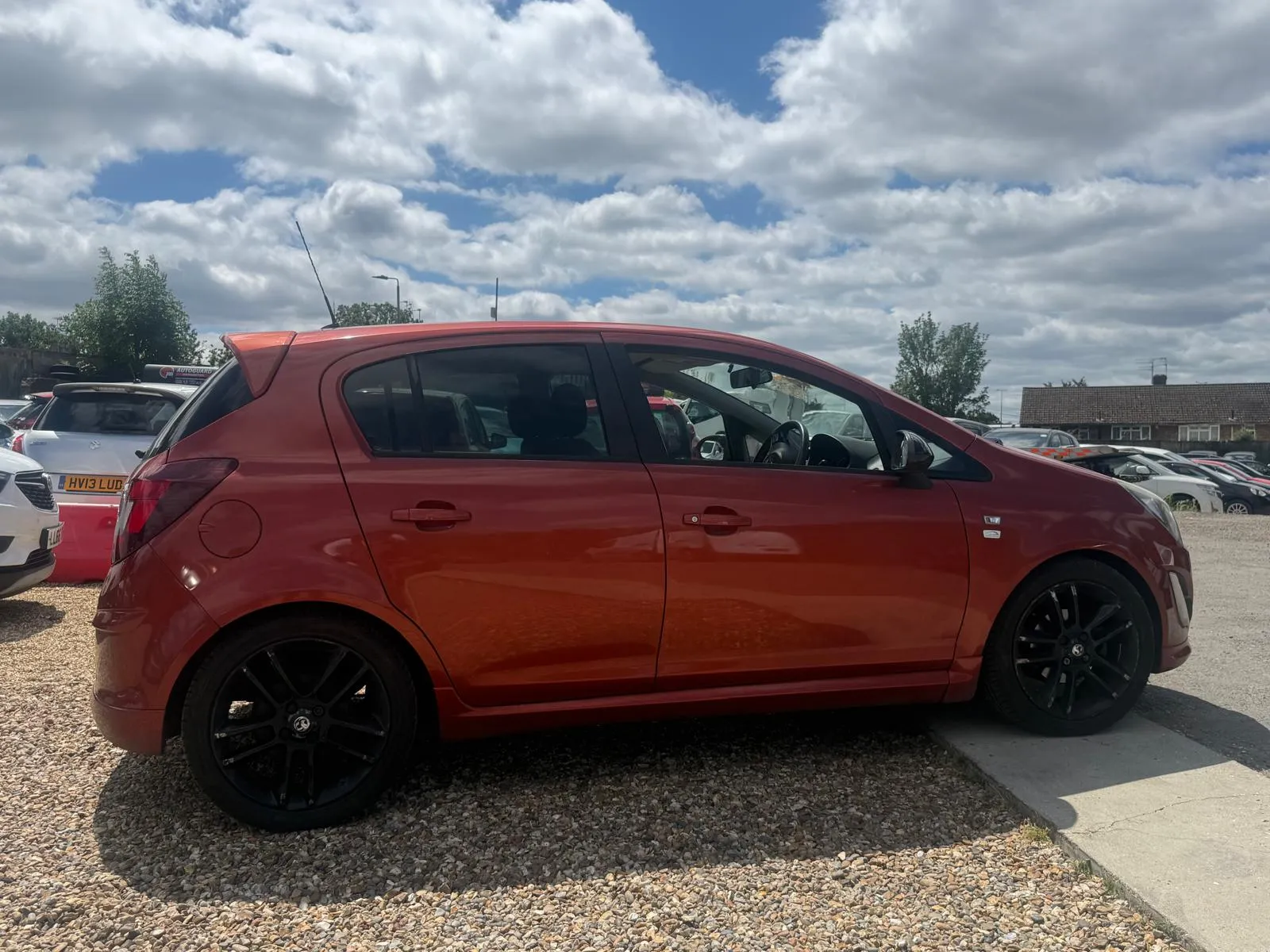 vehicle-media-9