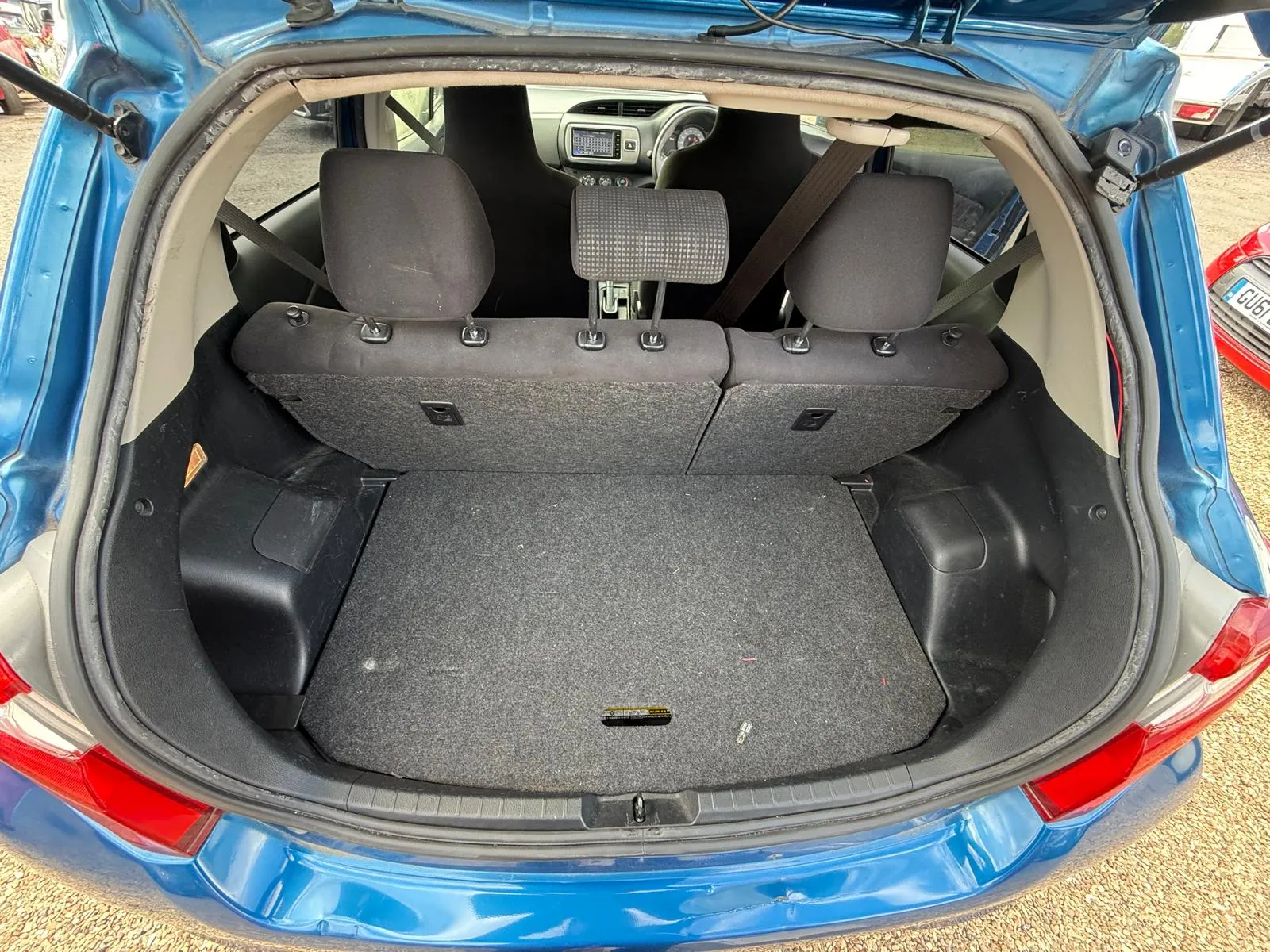 vehicle-media-15