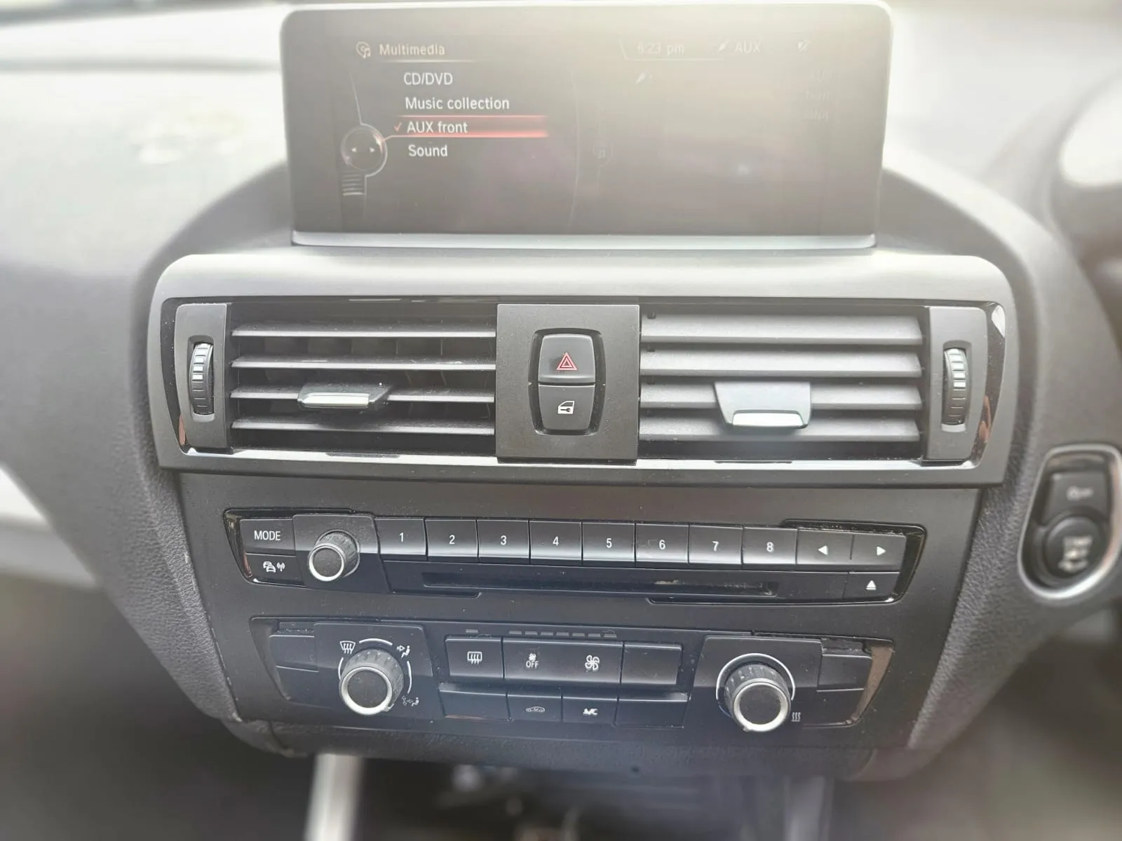 vehicle-media-23