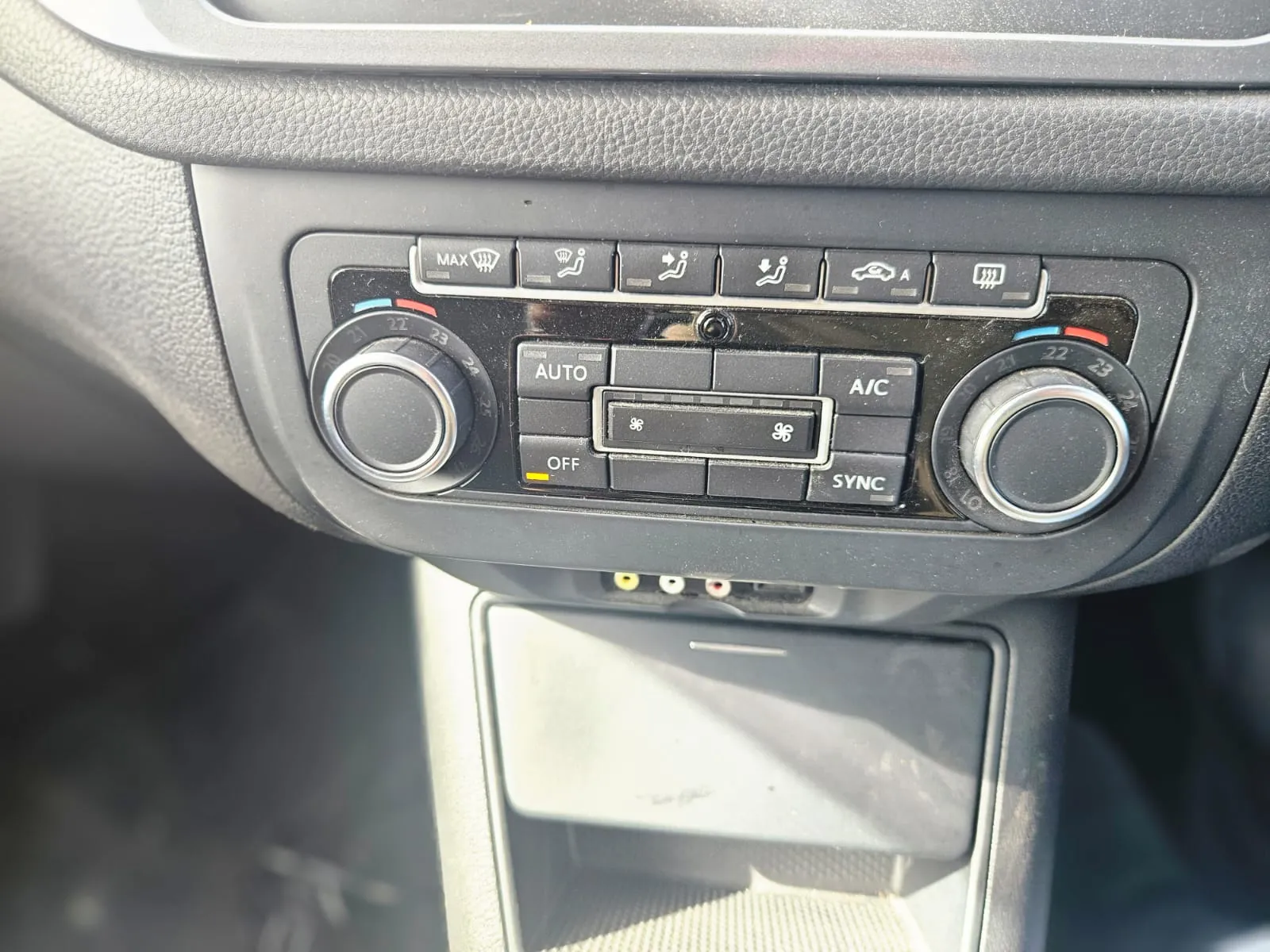 vehicle-media-21