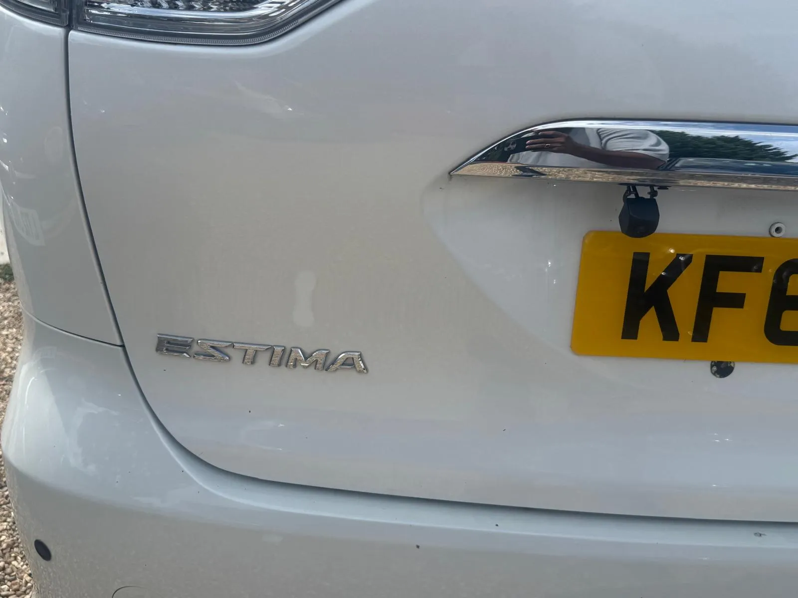 vehicle-media-9