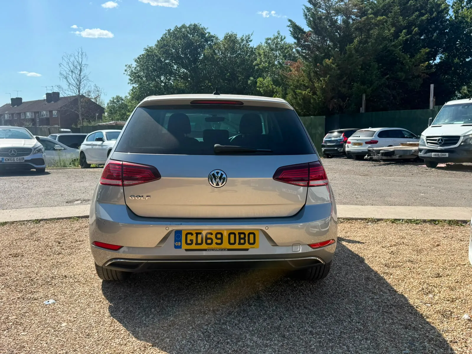 vehicle-media-7
