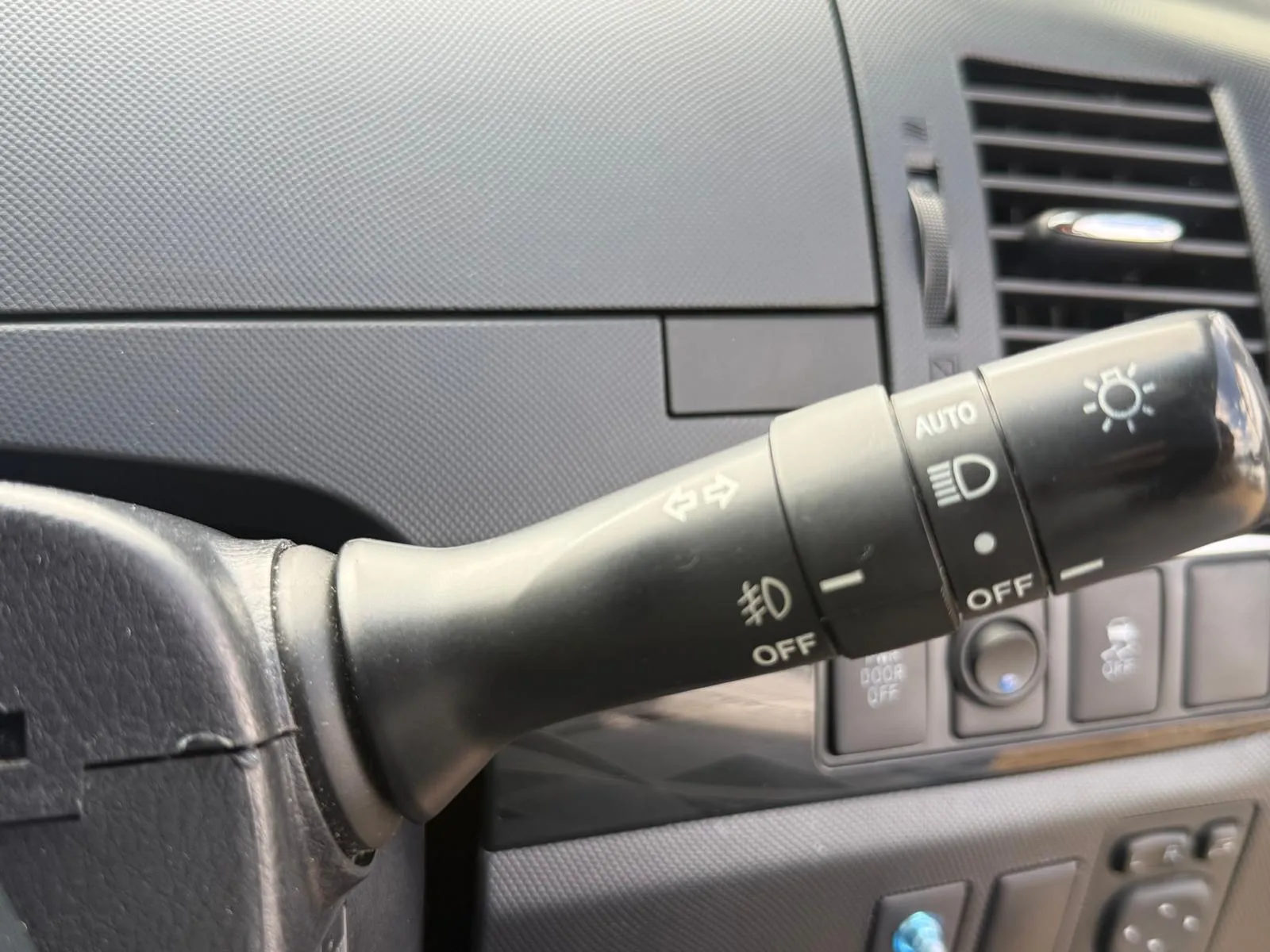 vehicle-media-40