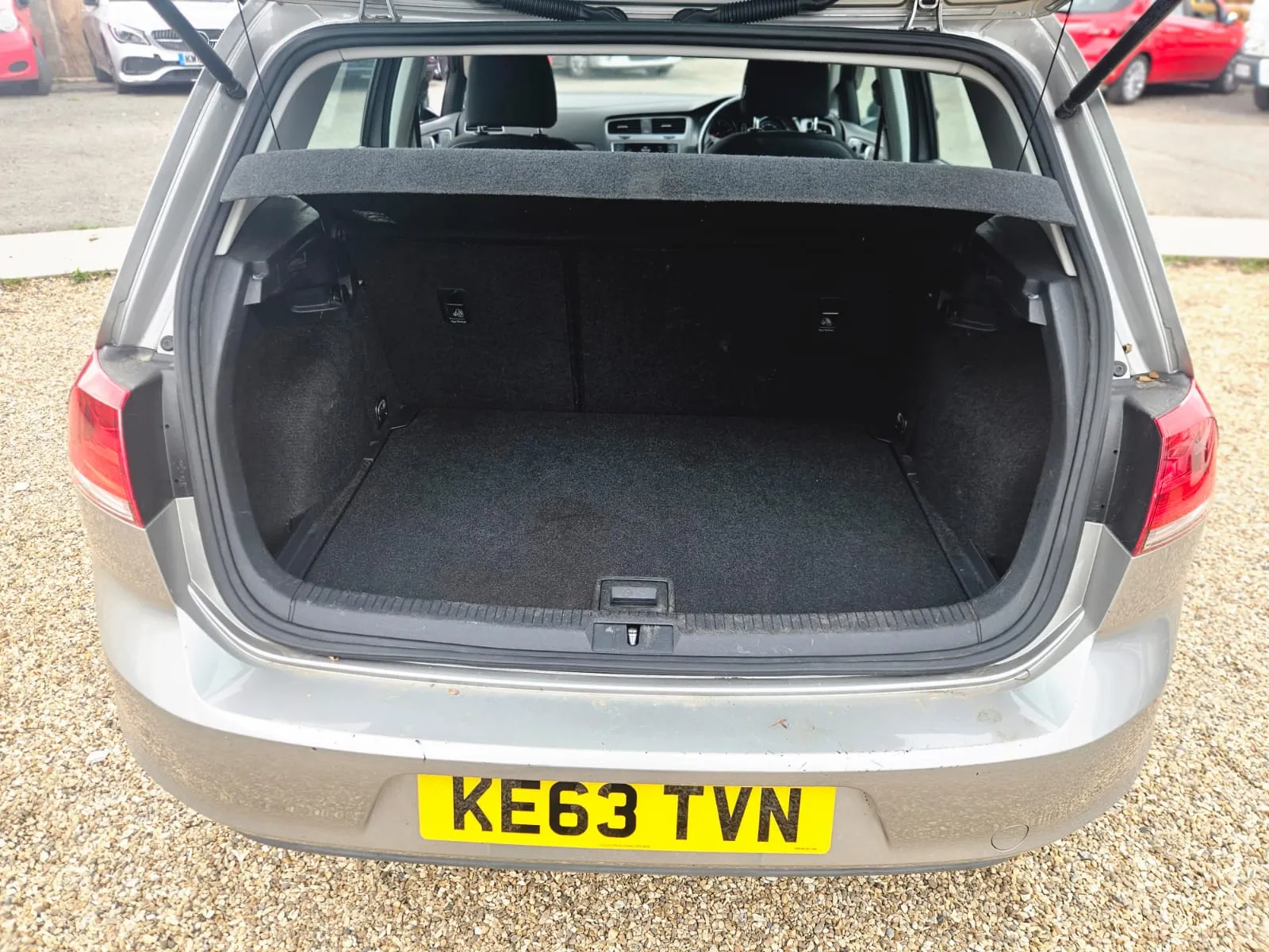 vehicle-media-14