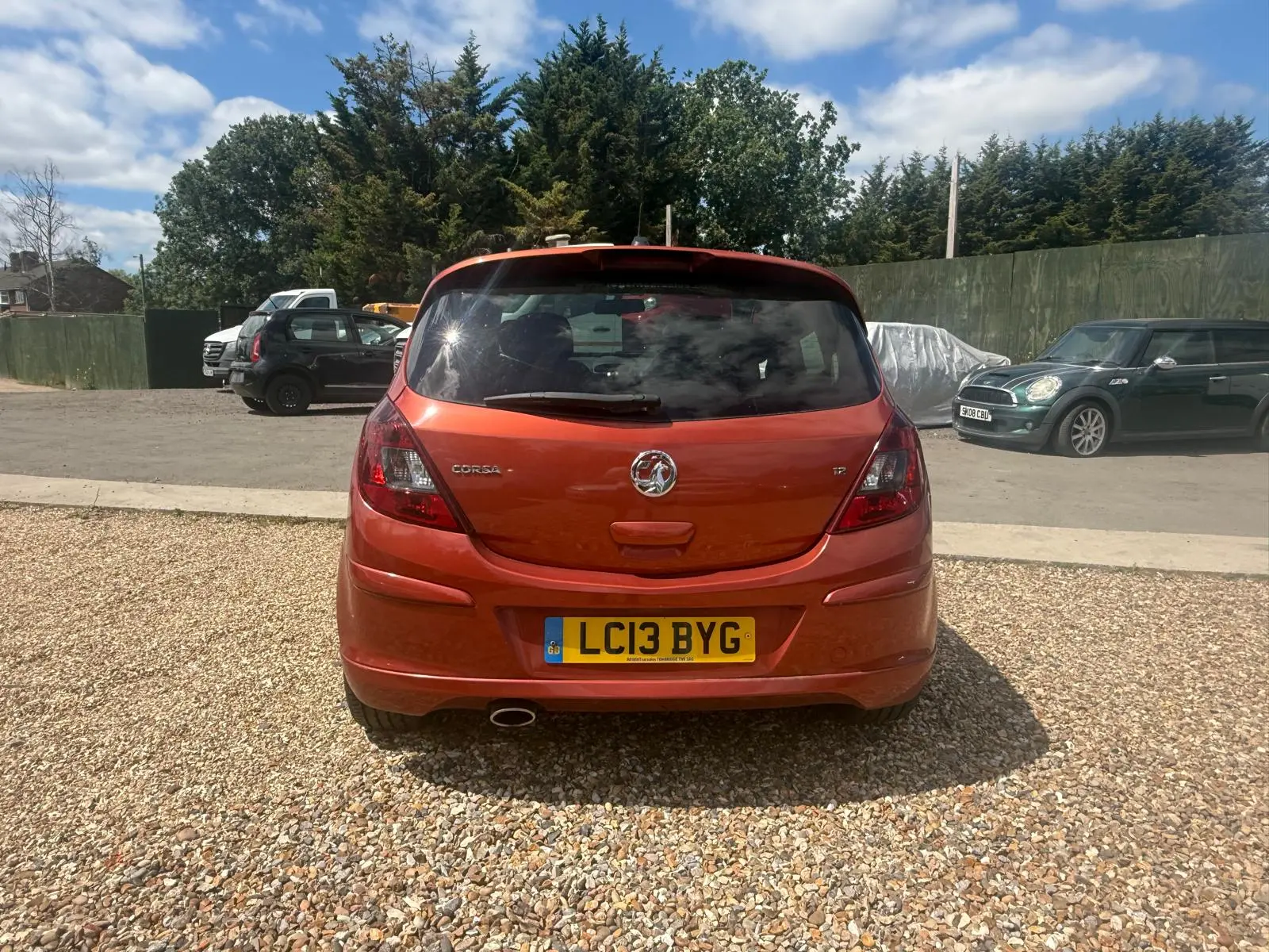 vehicle-media-6