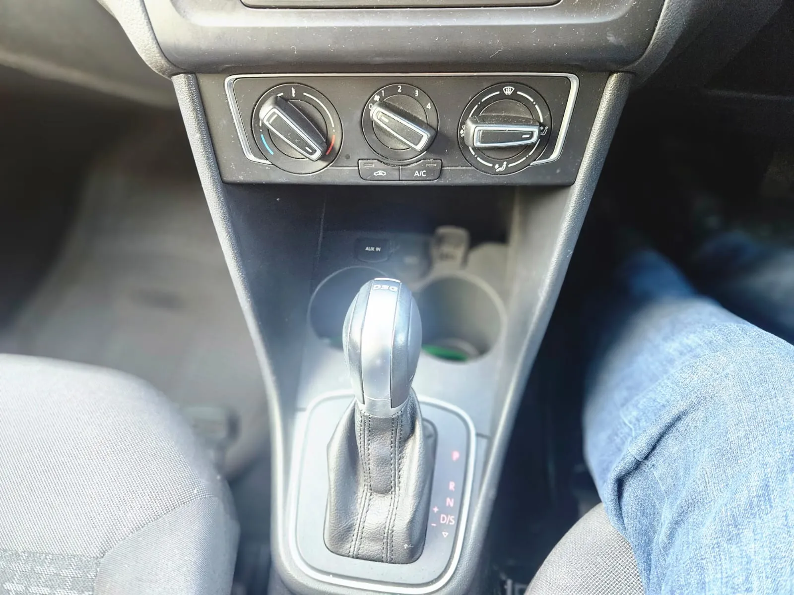 vehicle-media-22