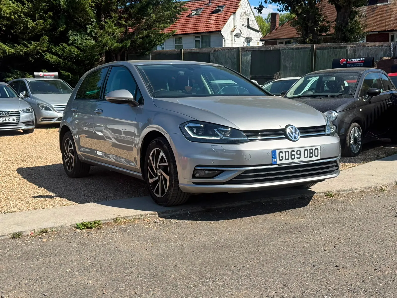 vehicle-media-1