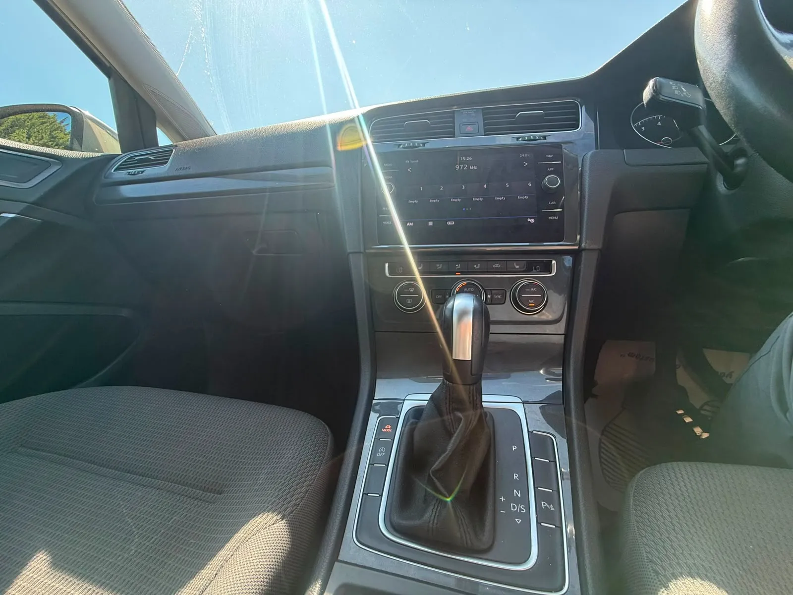 vehicle-media-27