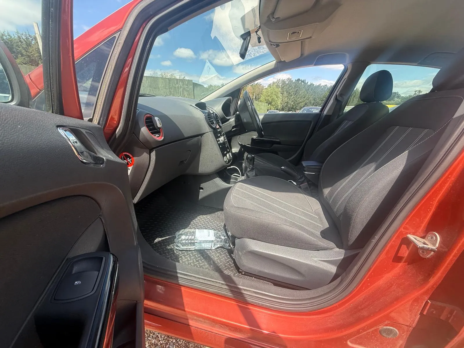 vehicle-media-16