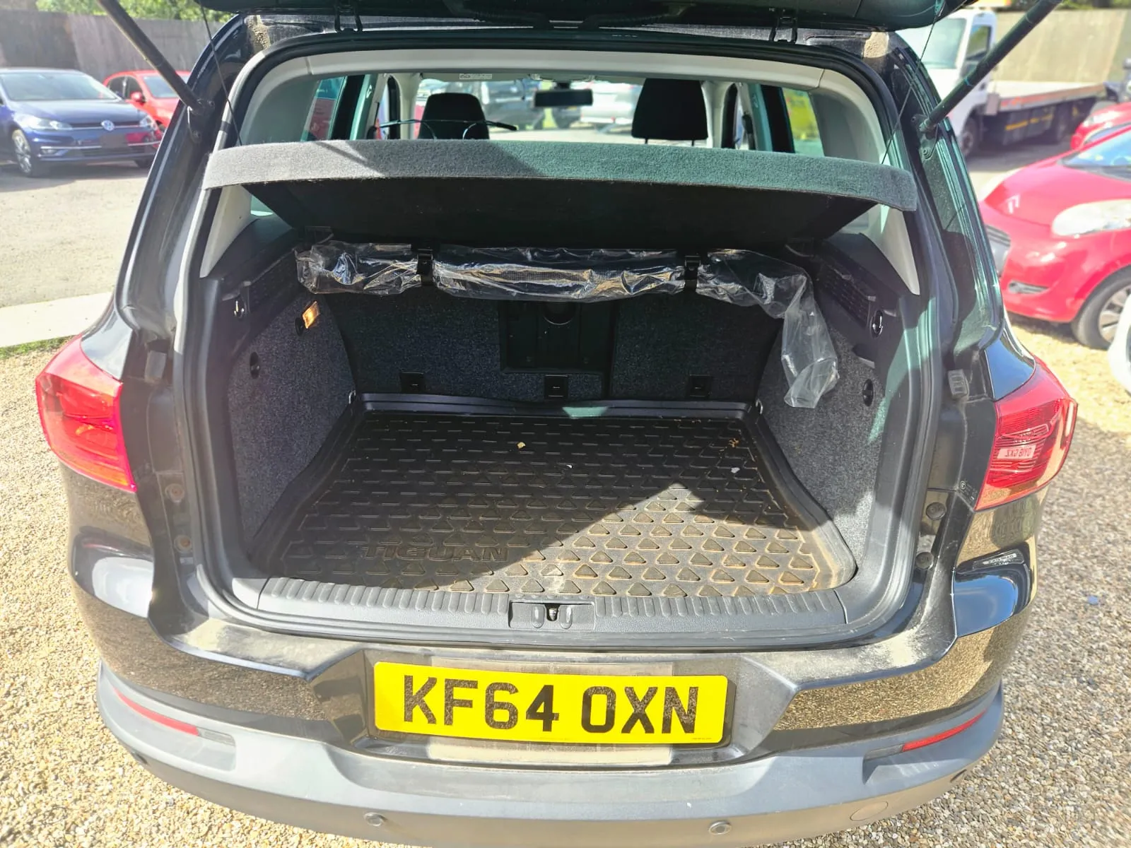 vehicle-media-38