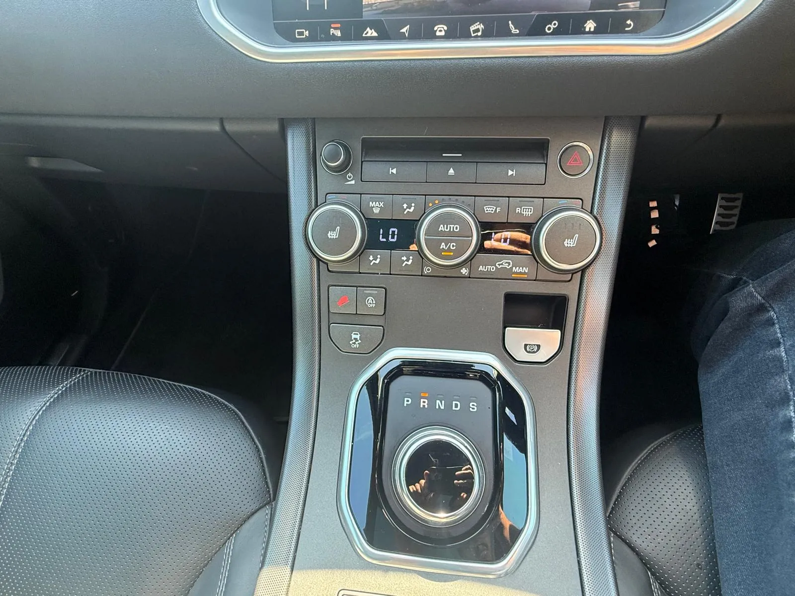 vehicle-media-29