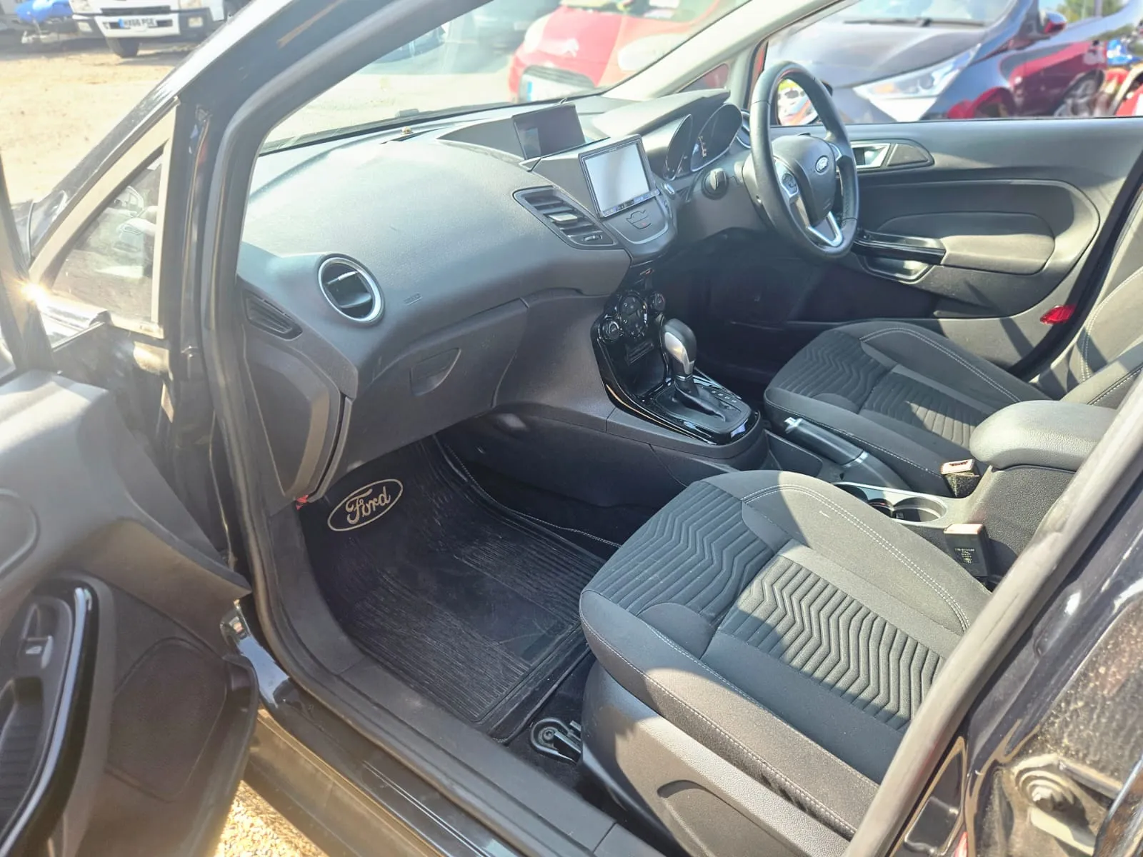 vehicle-media-21