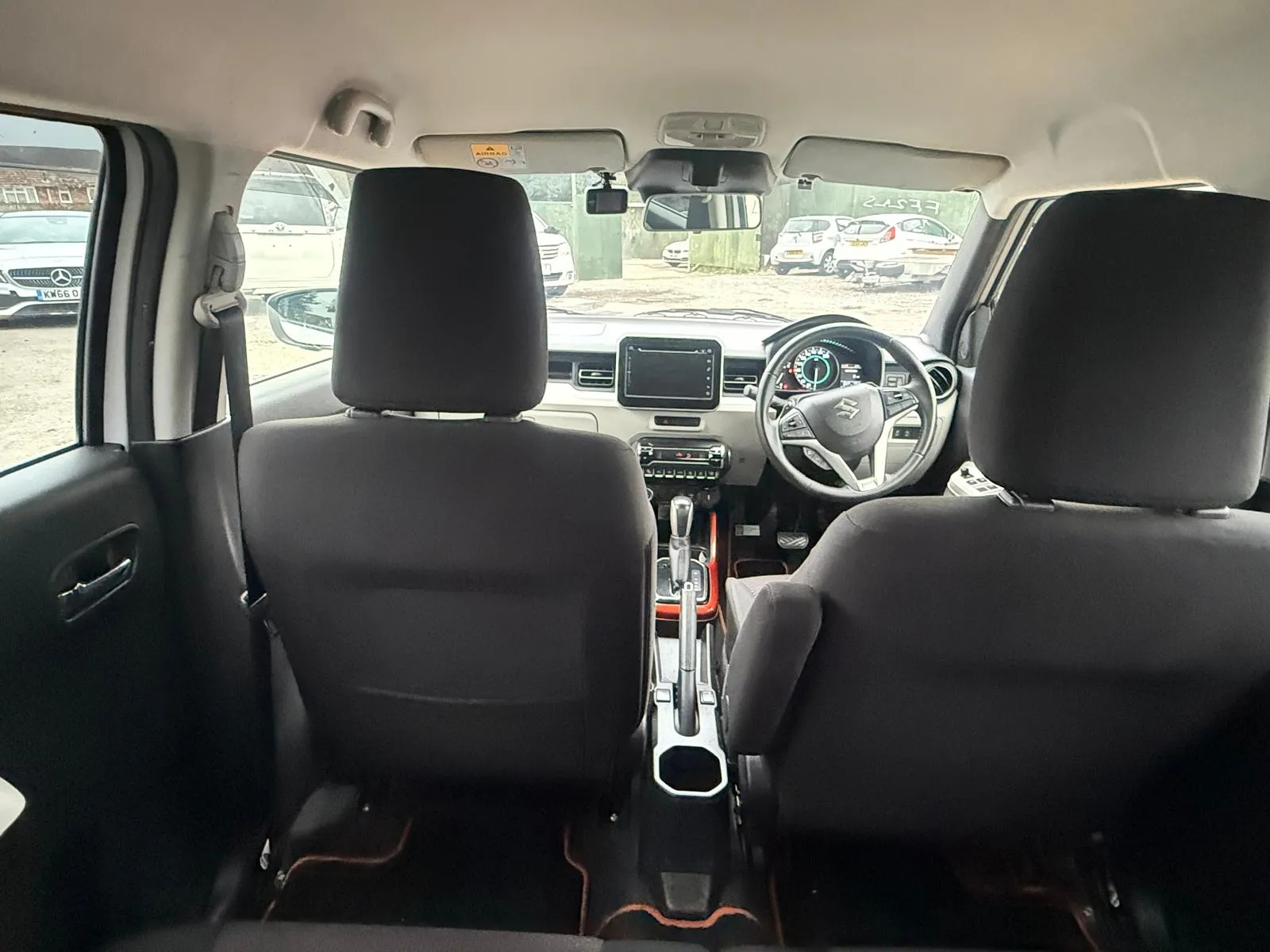 vehicle-media-11