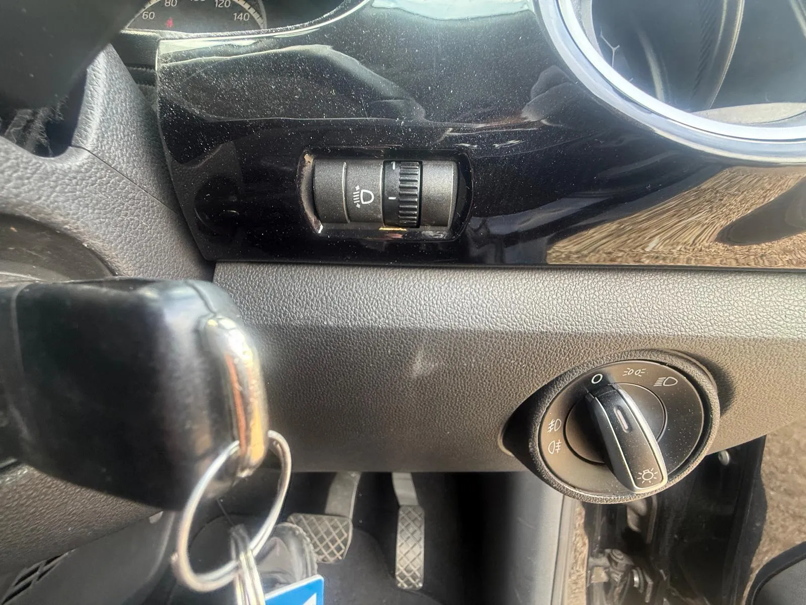 vehicle-media-31