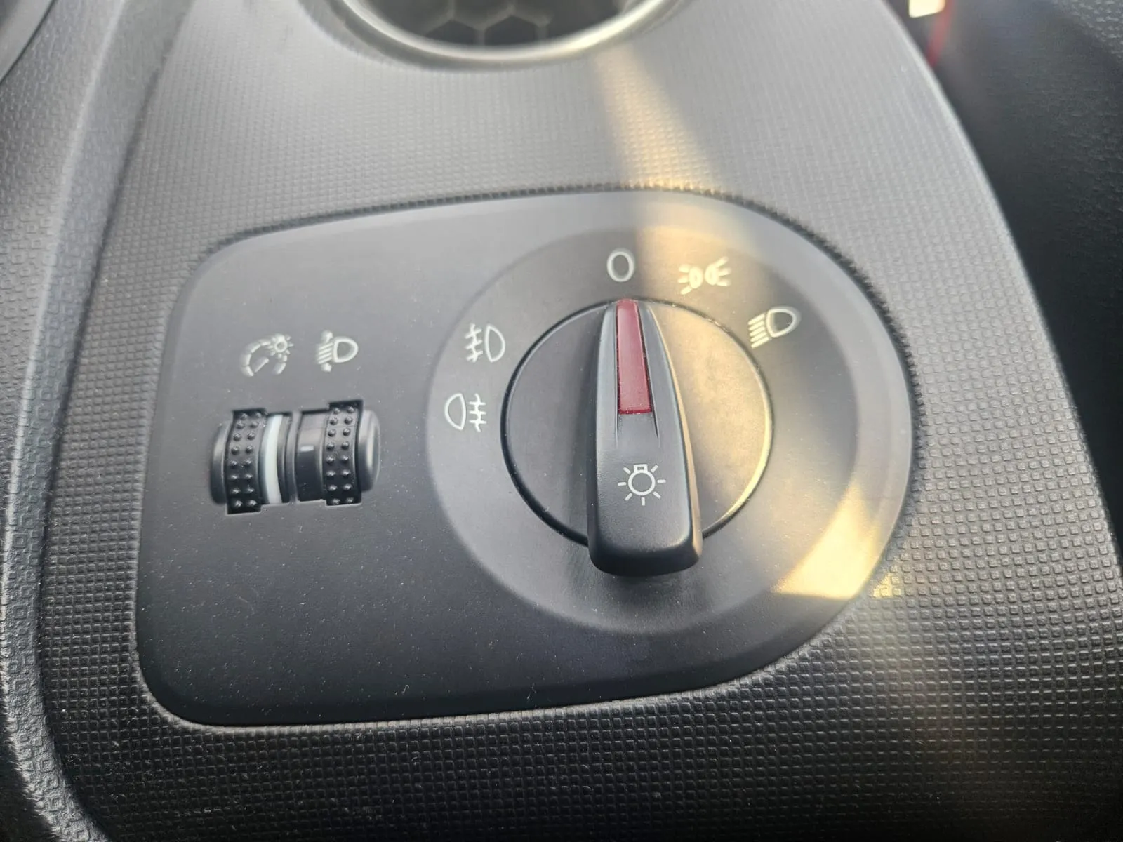 vehicle-media-18