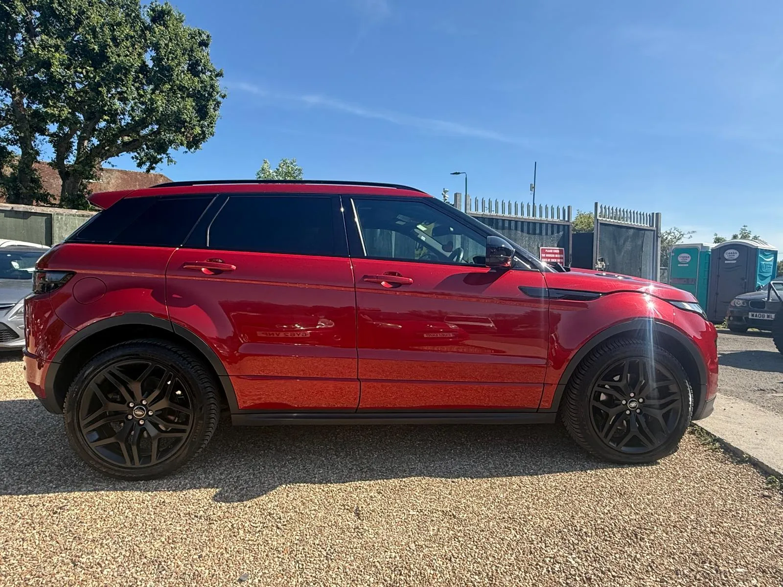 vehicle-media-11