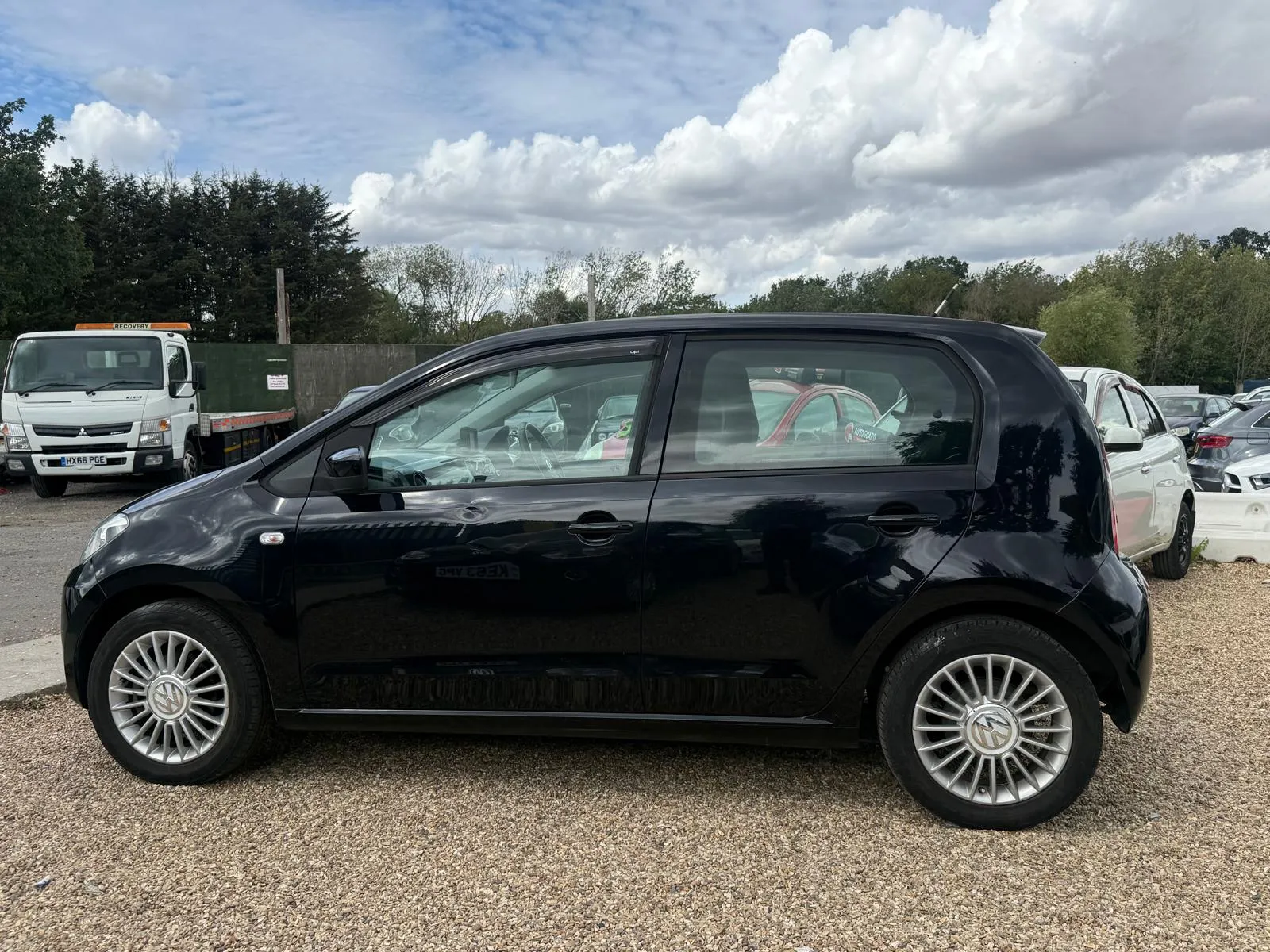 vehicle-media-7