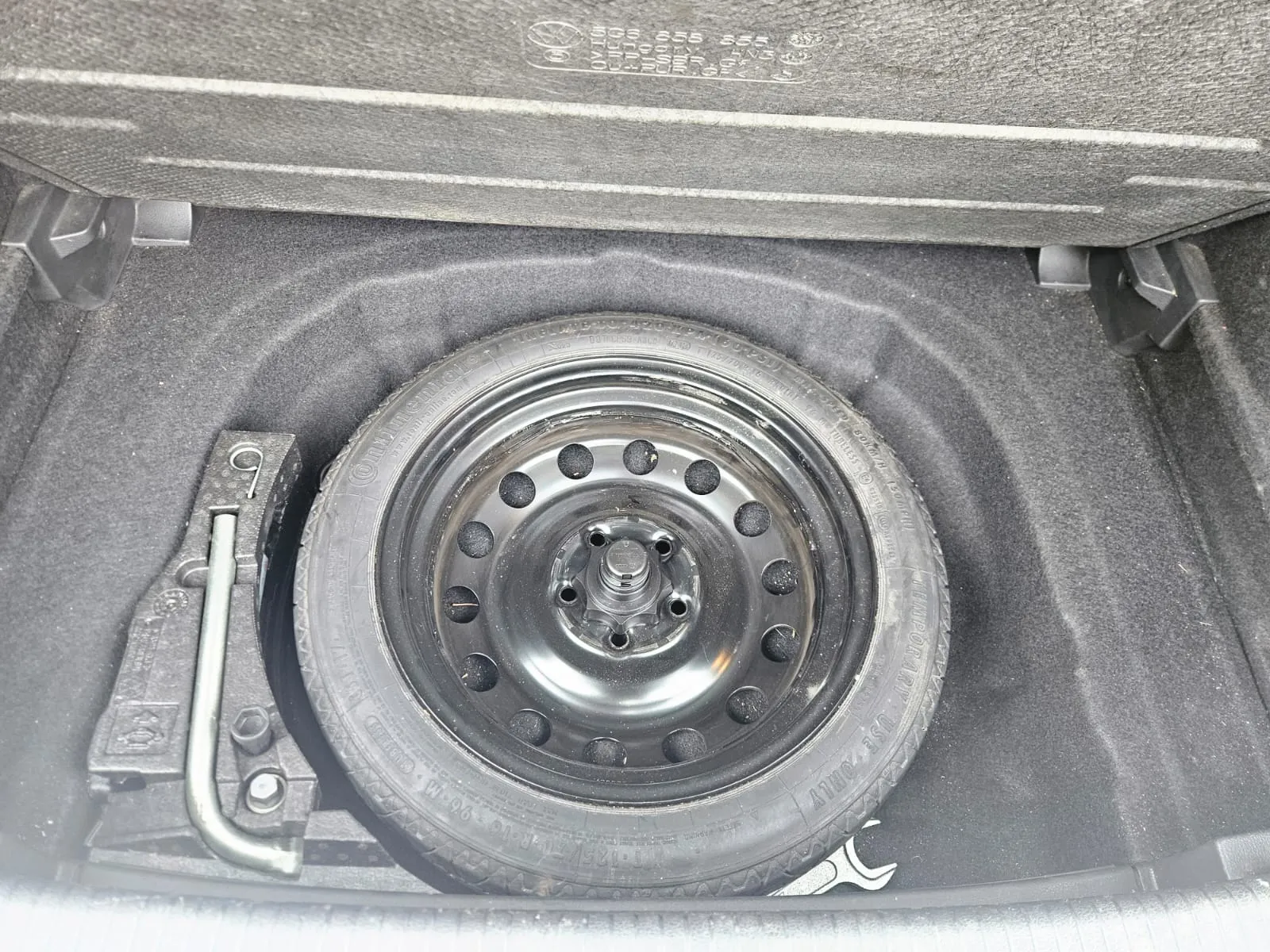 vehicle-media-15