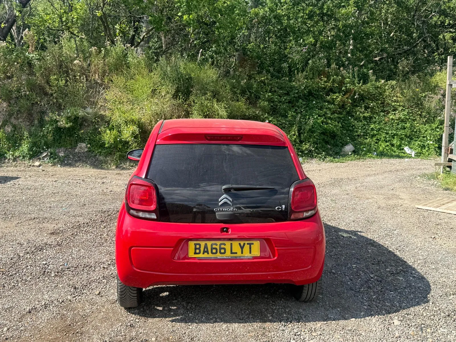 vehicle-media-9