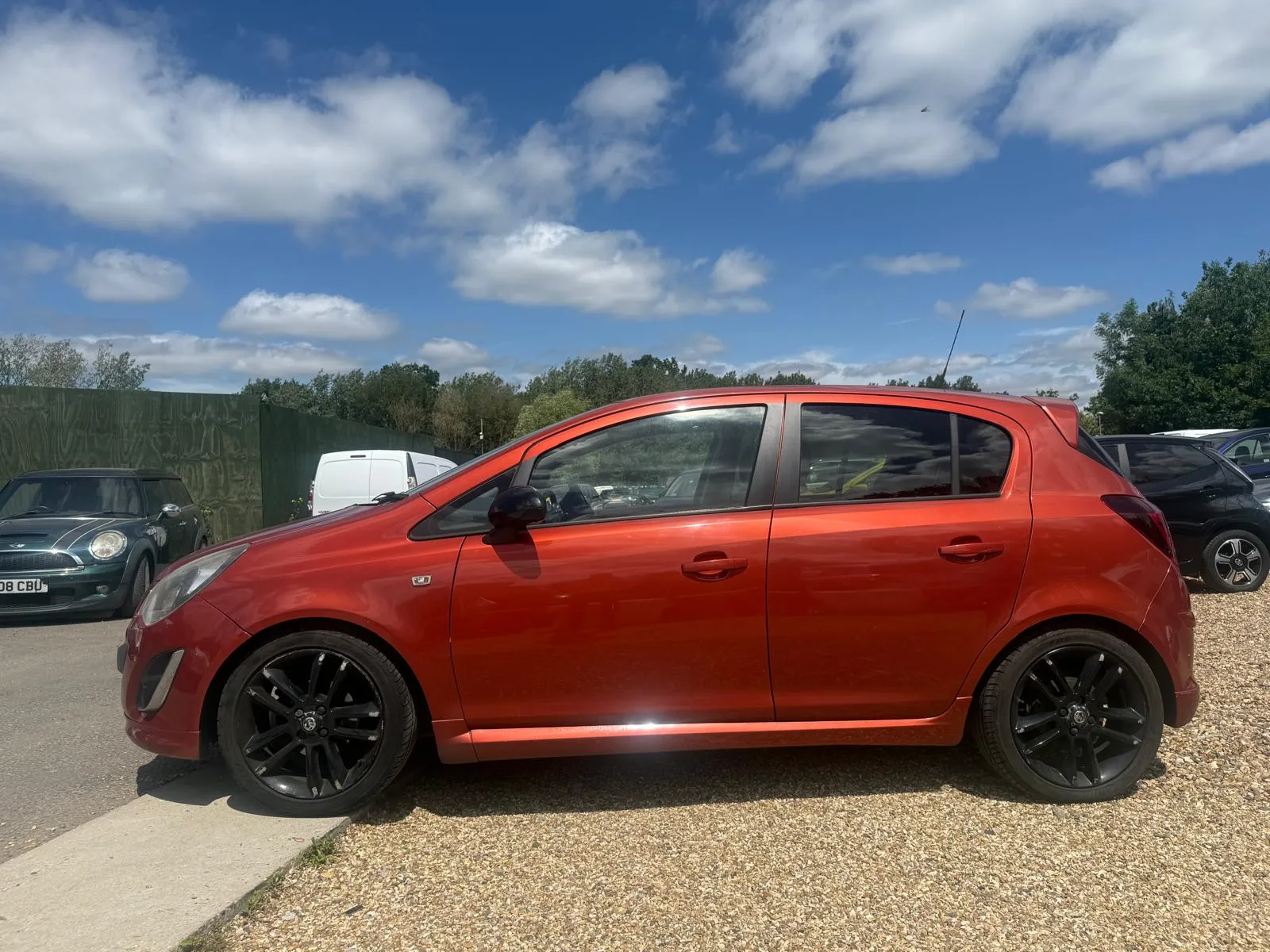 vehicle-media-4