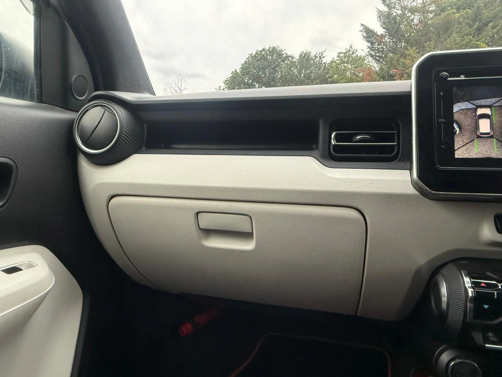 vehicle-media-19