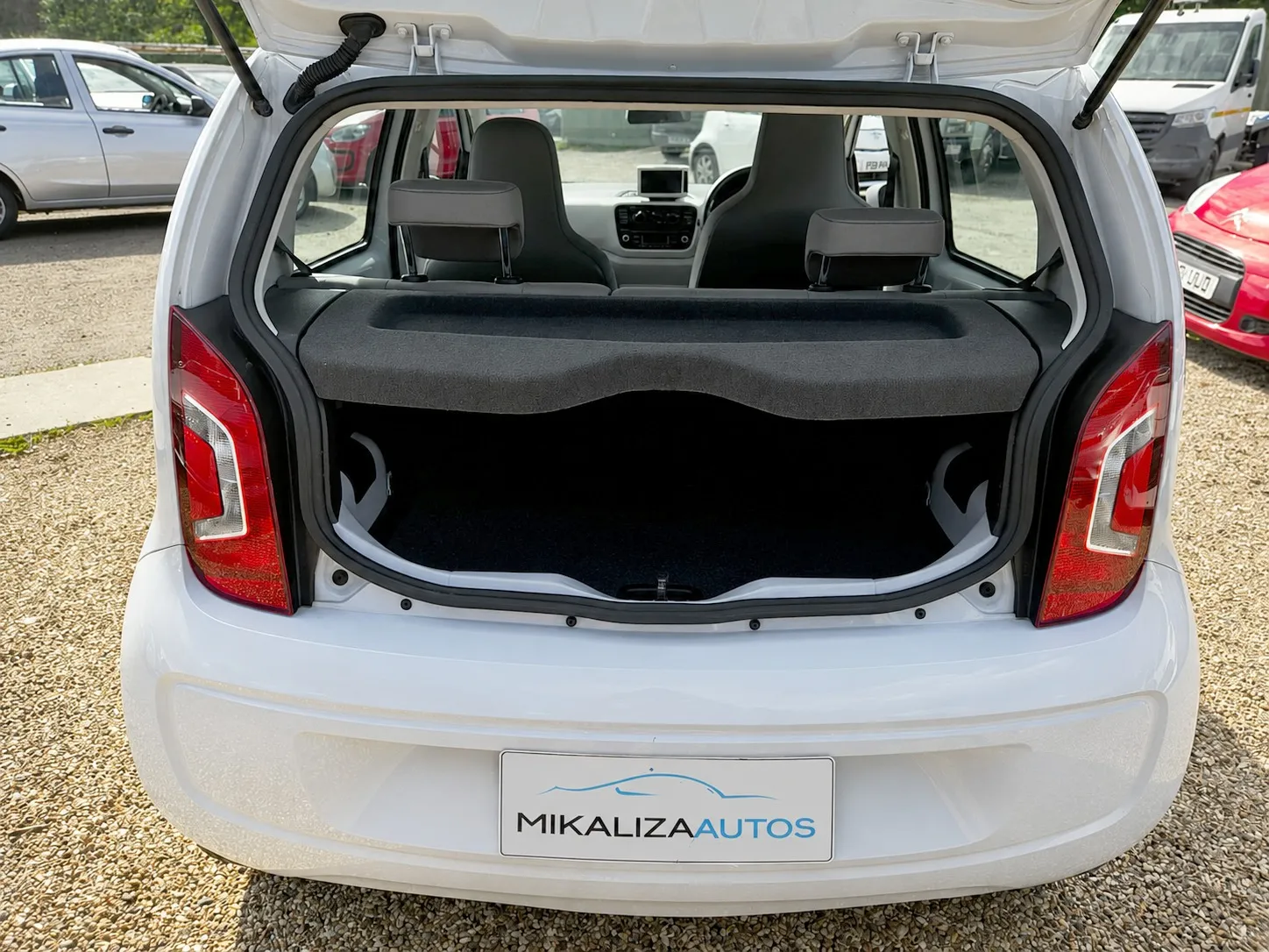 vehicle-media-7