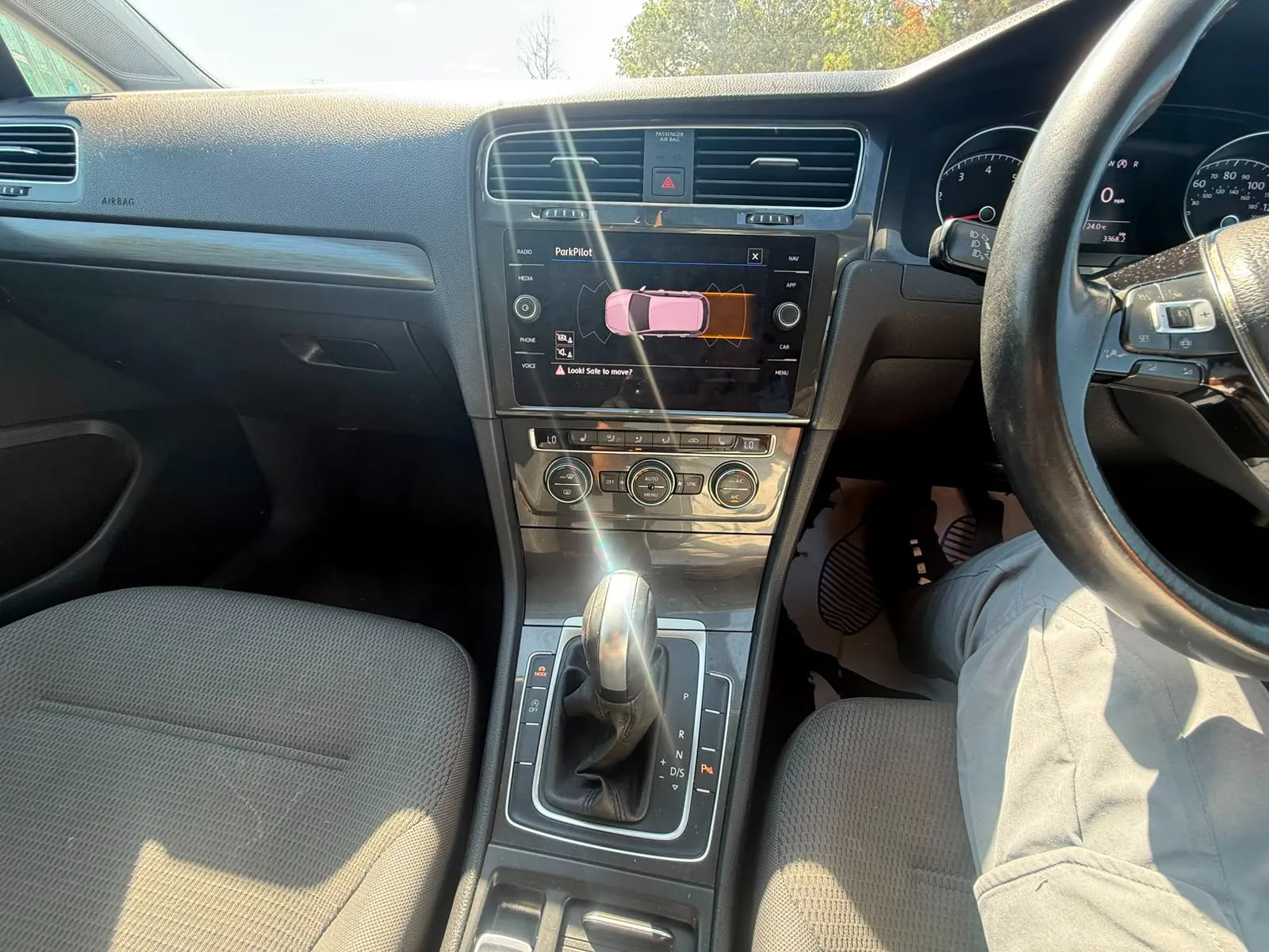 vehicle-media-28