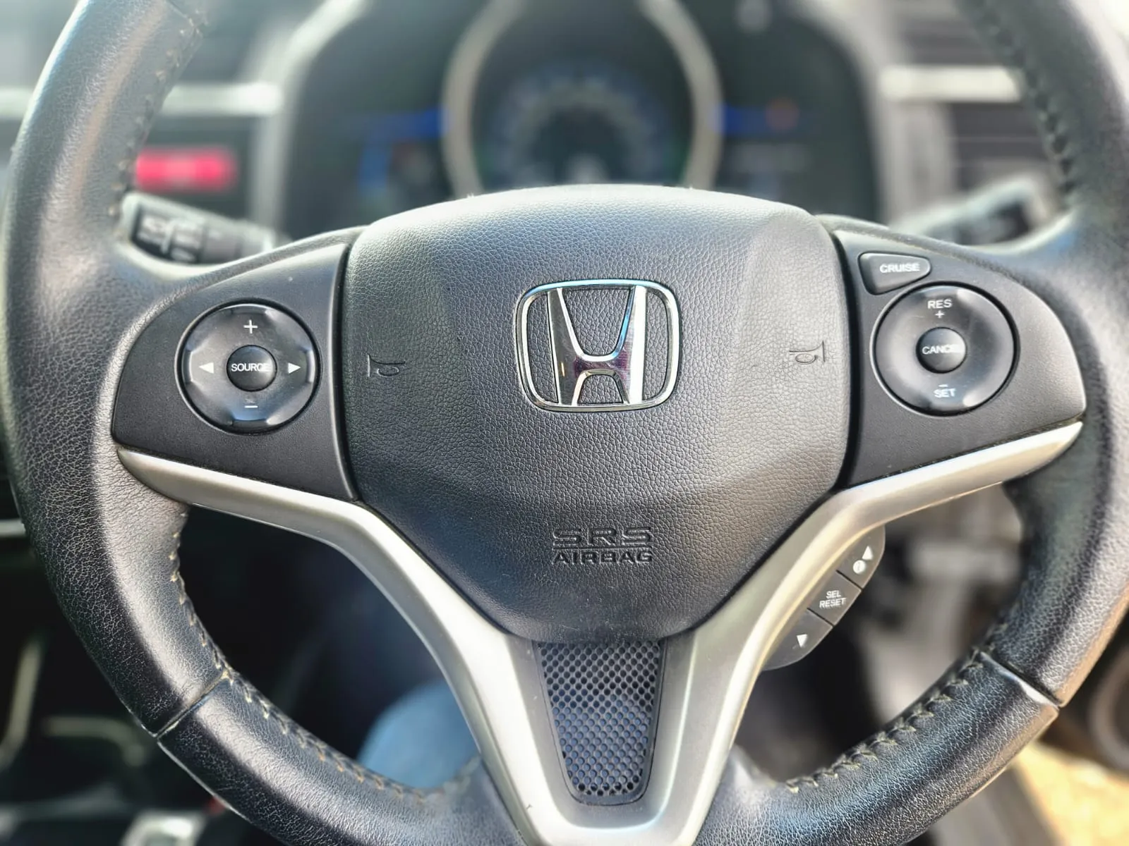 vehicle-media-21