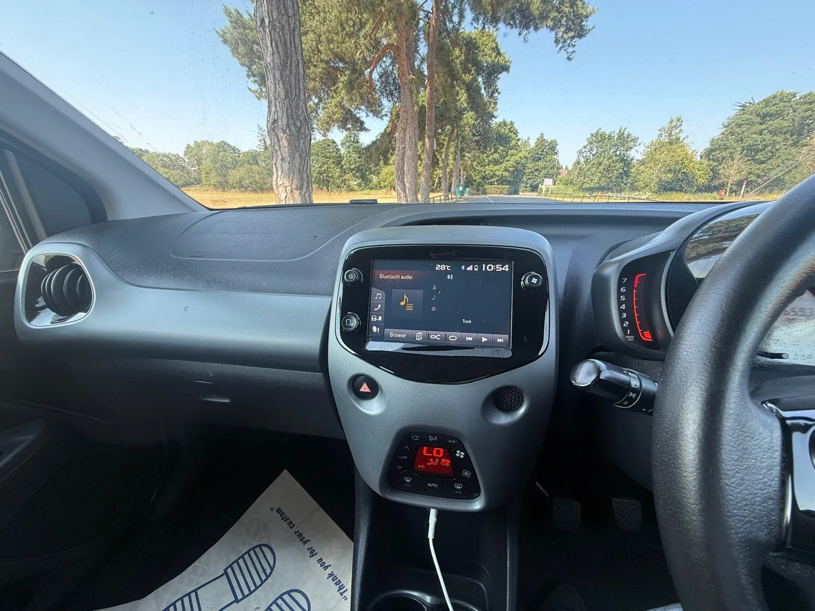 vehicle-media-17