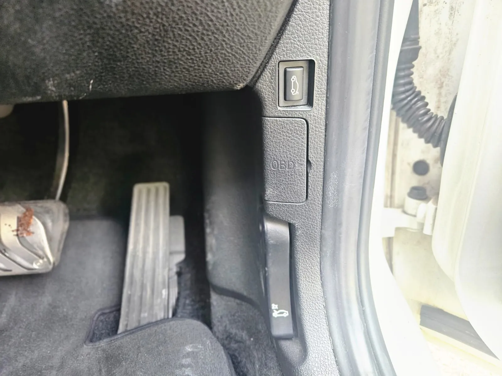 vehicle-media-32