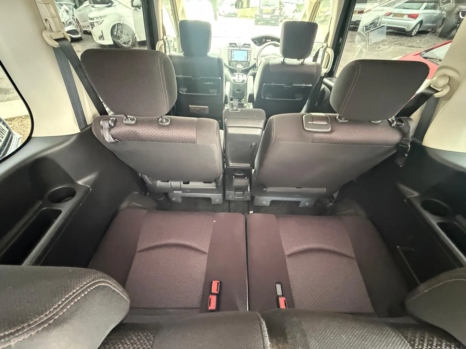 vehicle-media-36