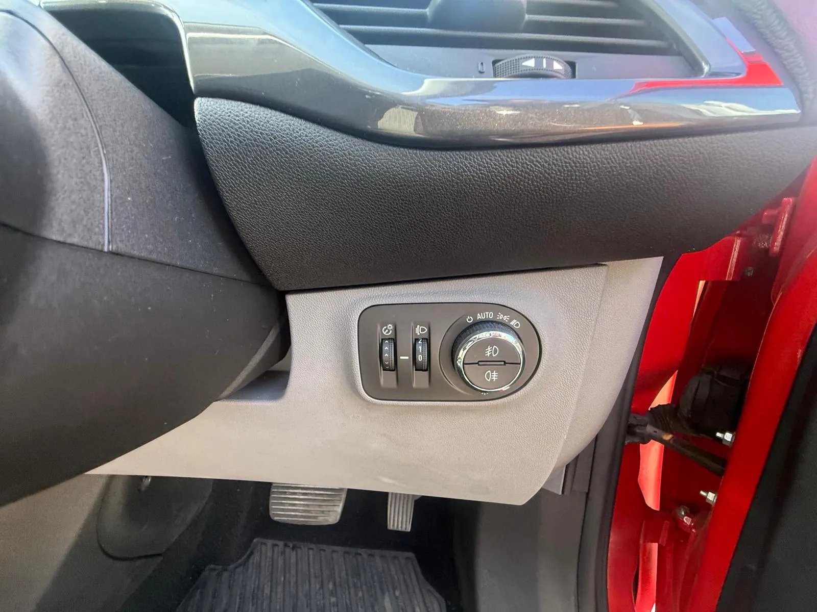 vehicle-media-22